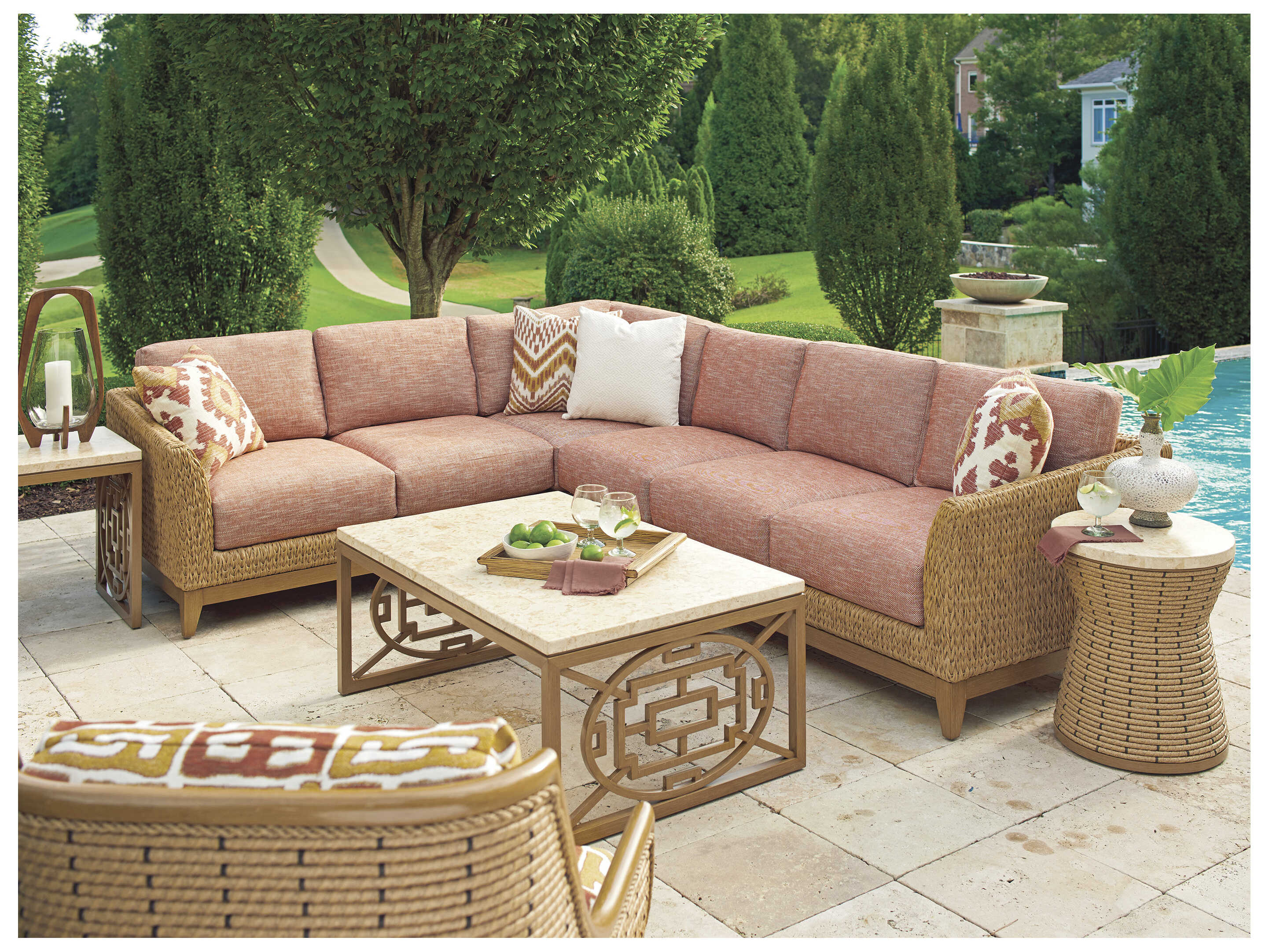 Tommy Bahama Outdoor Los Altos Valley View Wicker Sectional Lounge Set