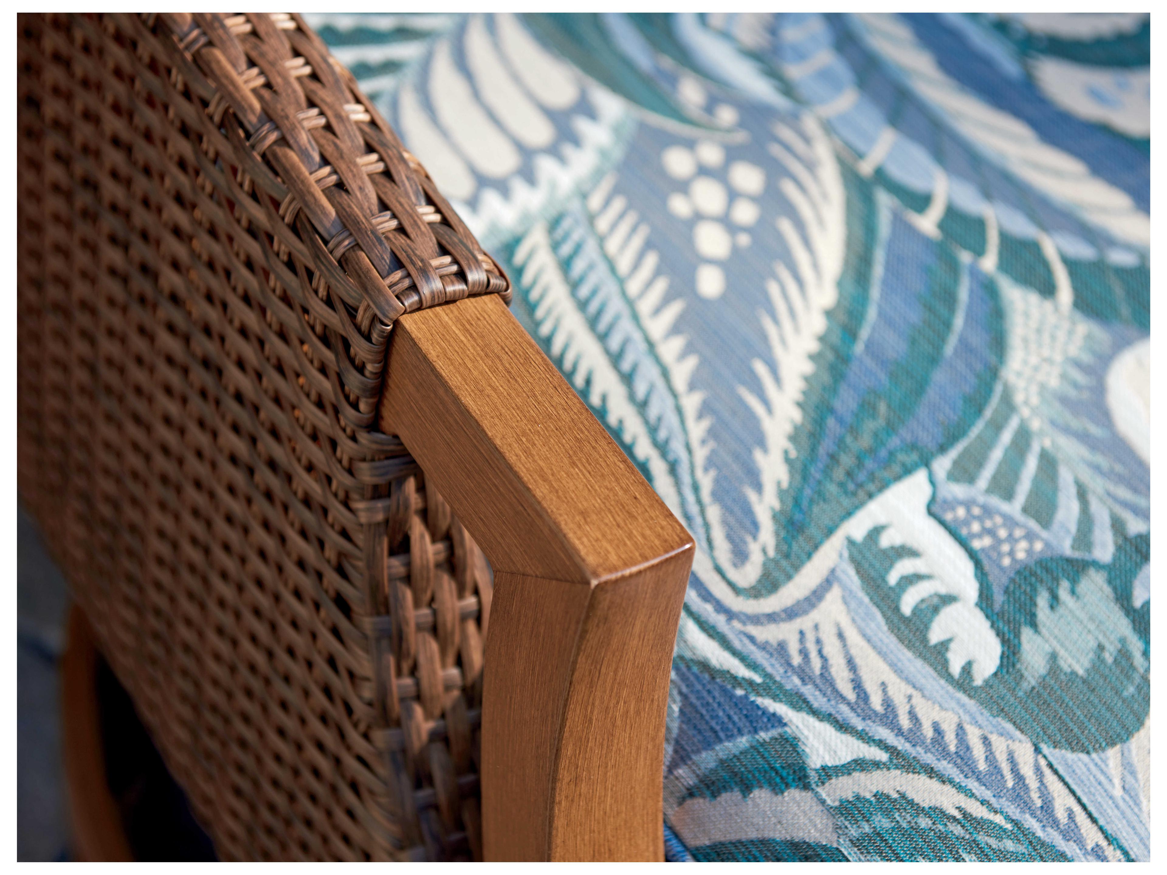 Tommy Bahama Outdoor Harbor Isle Wicker Swivel Rocker Lounge Chair