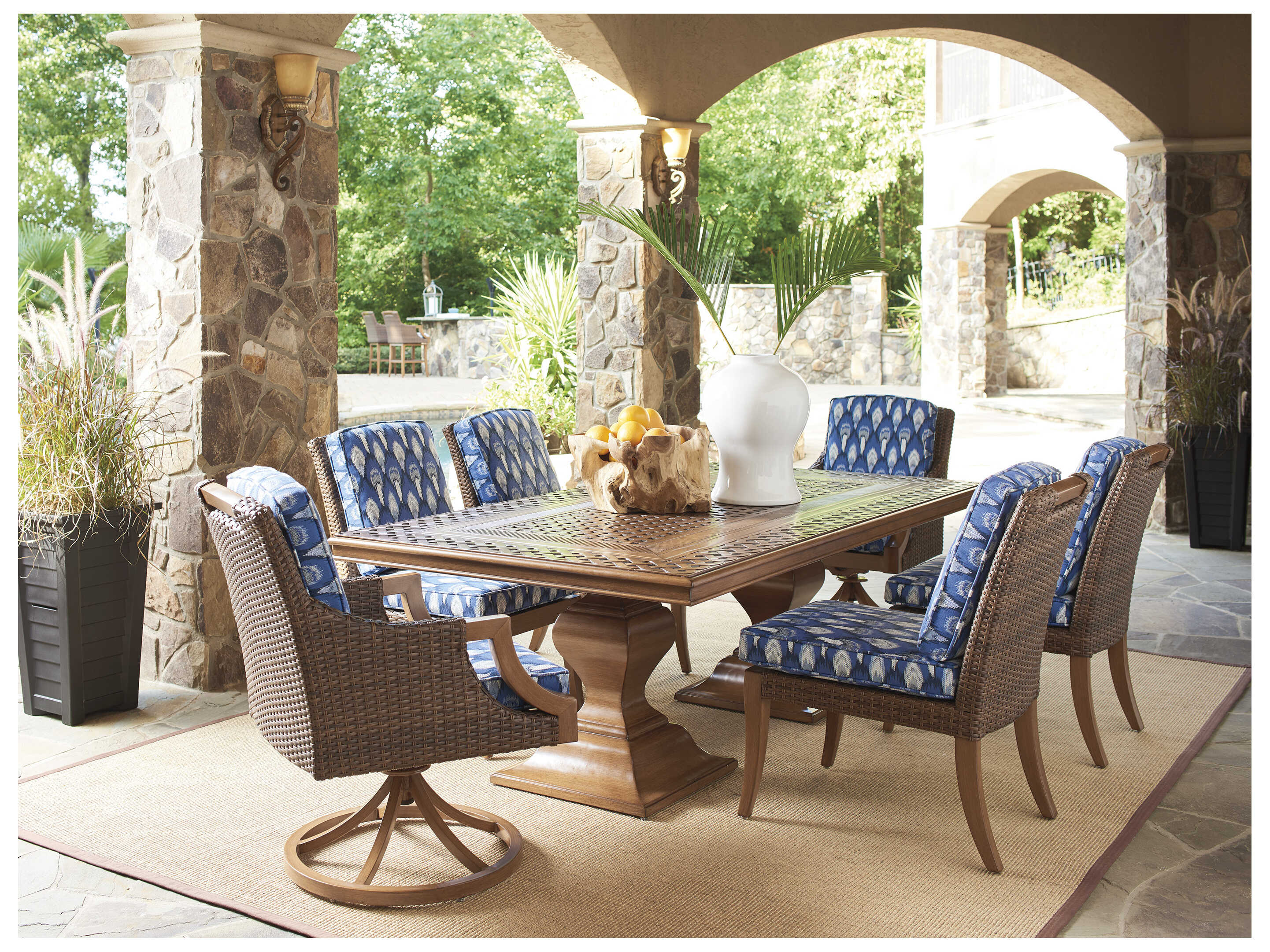 Tommy Bahama Outdoor Harbor Isle Wicker Swivel Rocker Dining Arm Chair