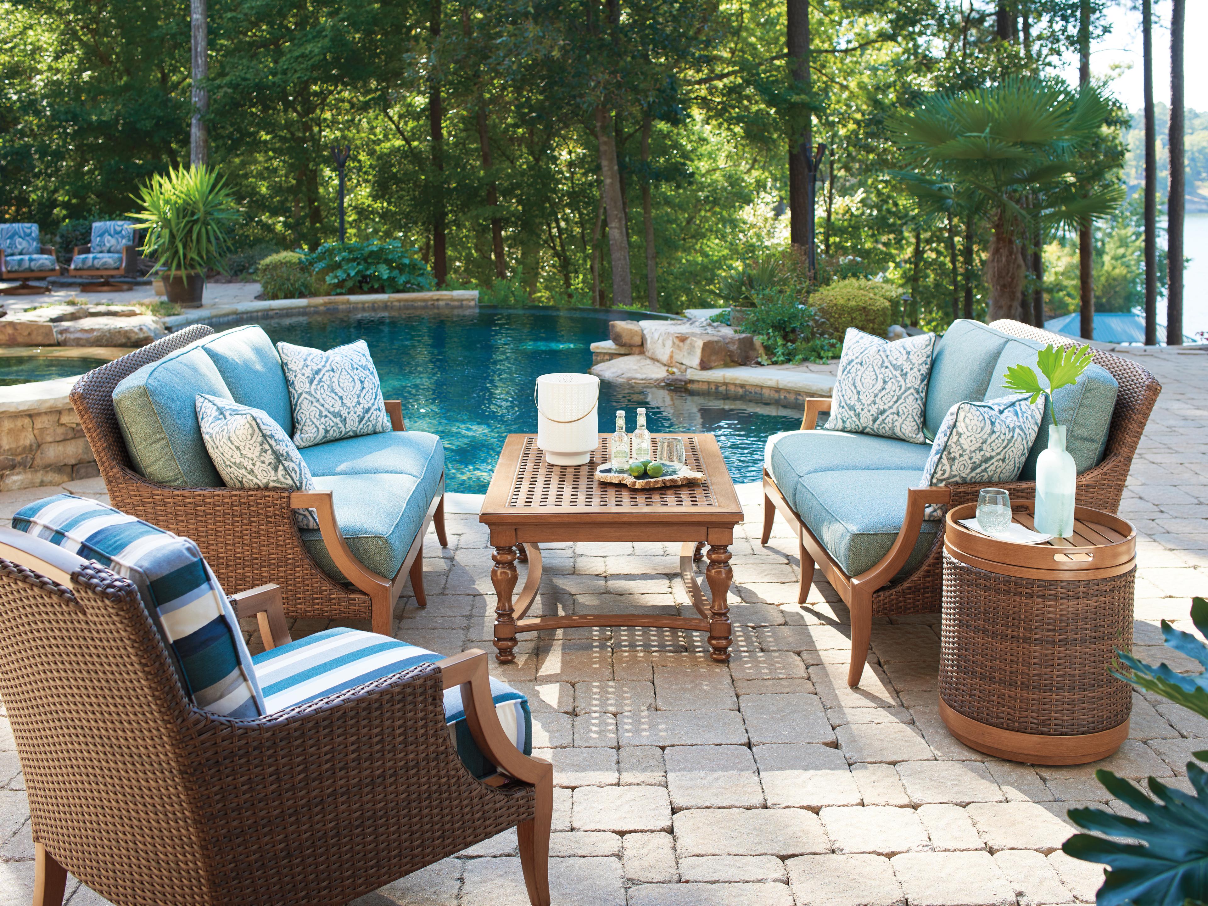 Tommy Bahama Outdoor Harbor Isle Aluminum Wicker Loveseat