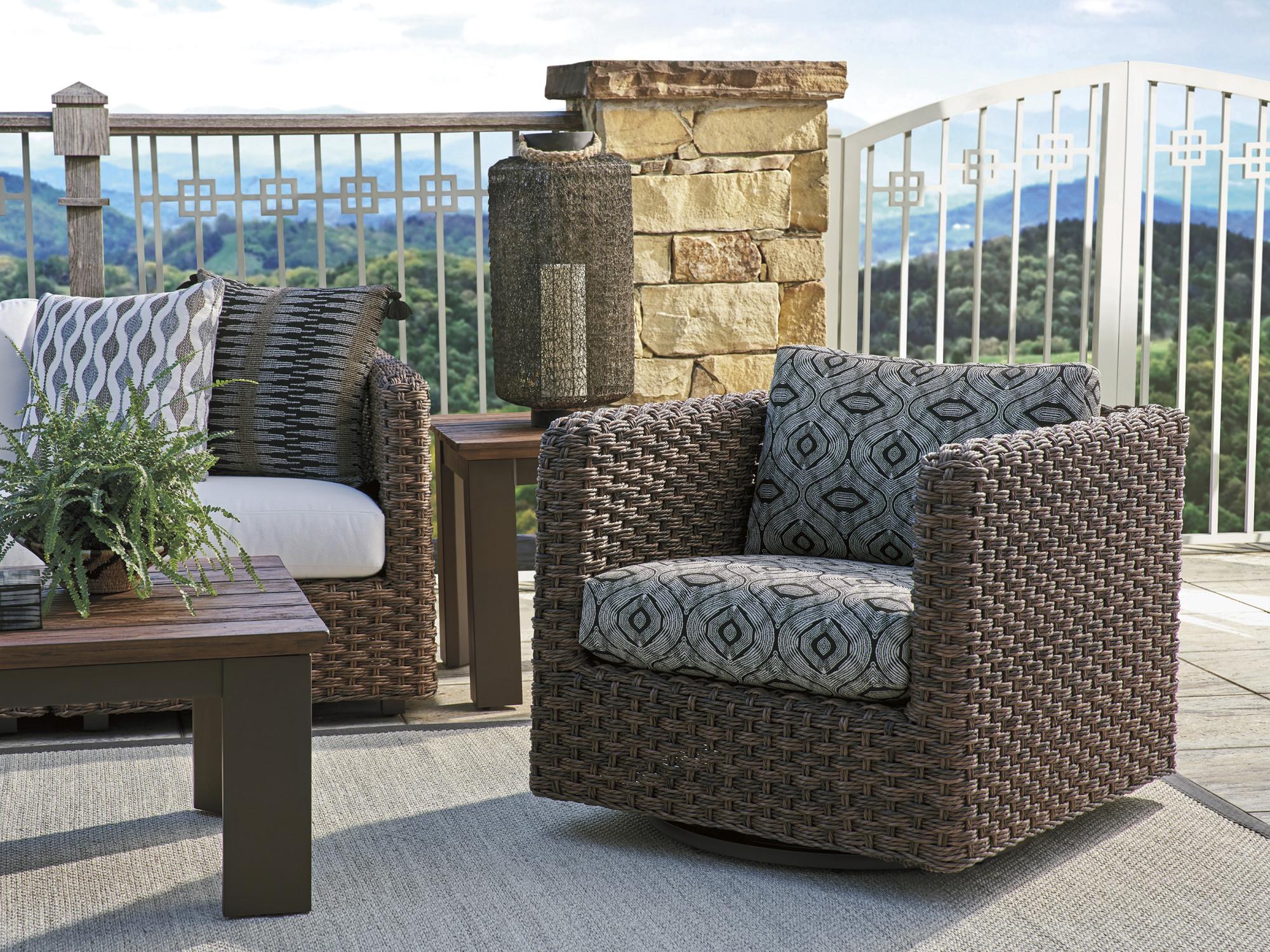 Tommy Bahama Outdoor Kilimanjaro Aluminum Cushion Lounge Set