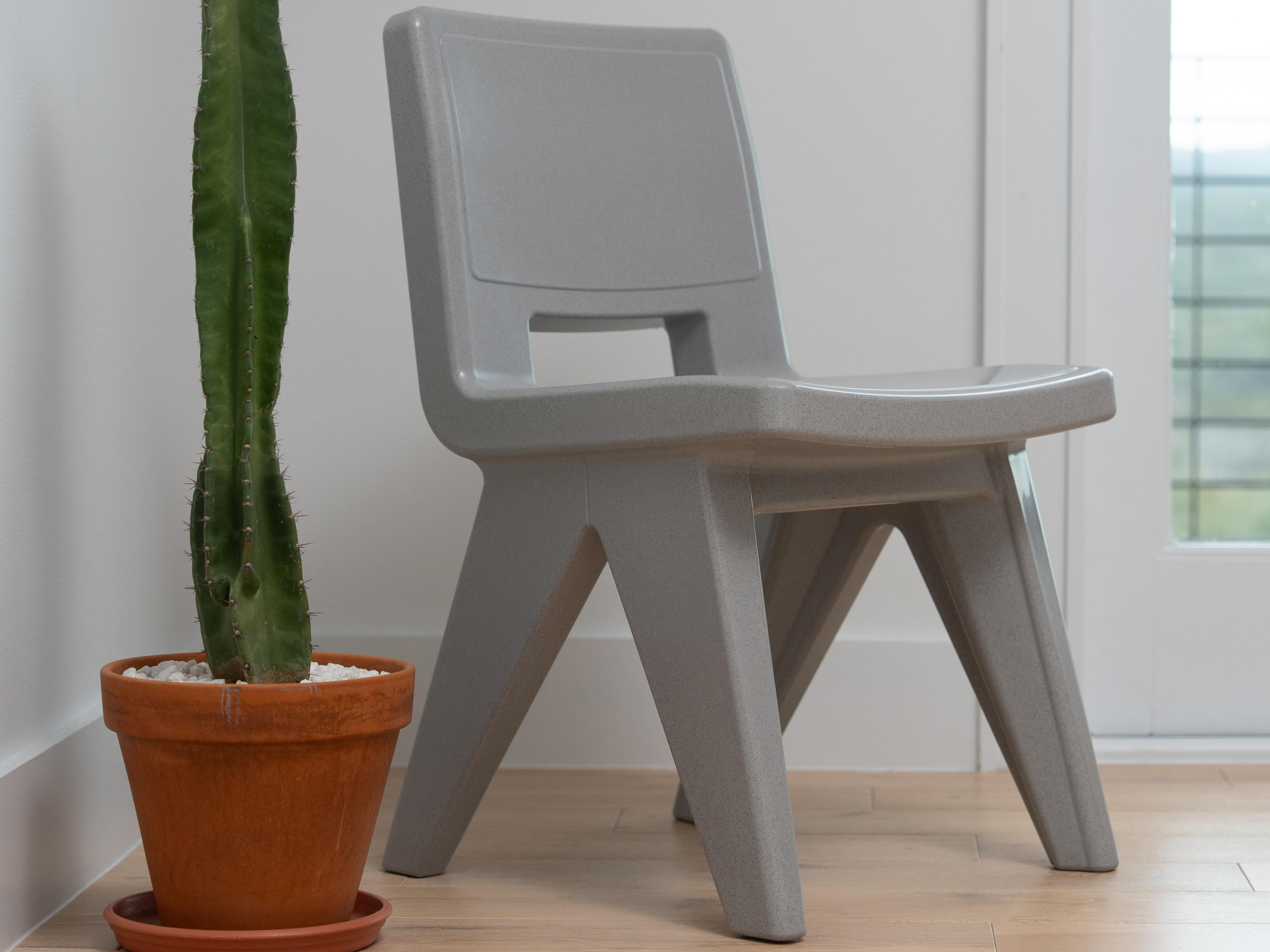 Tupelo Goods Fresco Marine Grade Polyethylene Lounge Chair in Concrete Gray