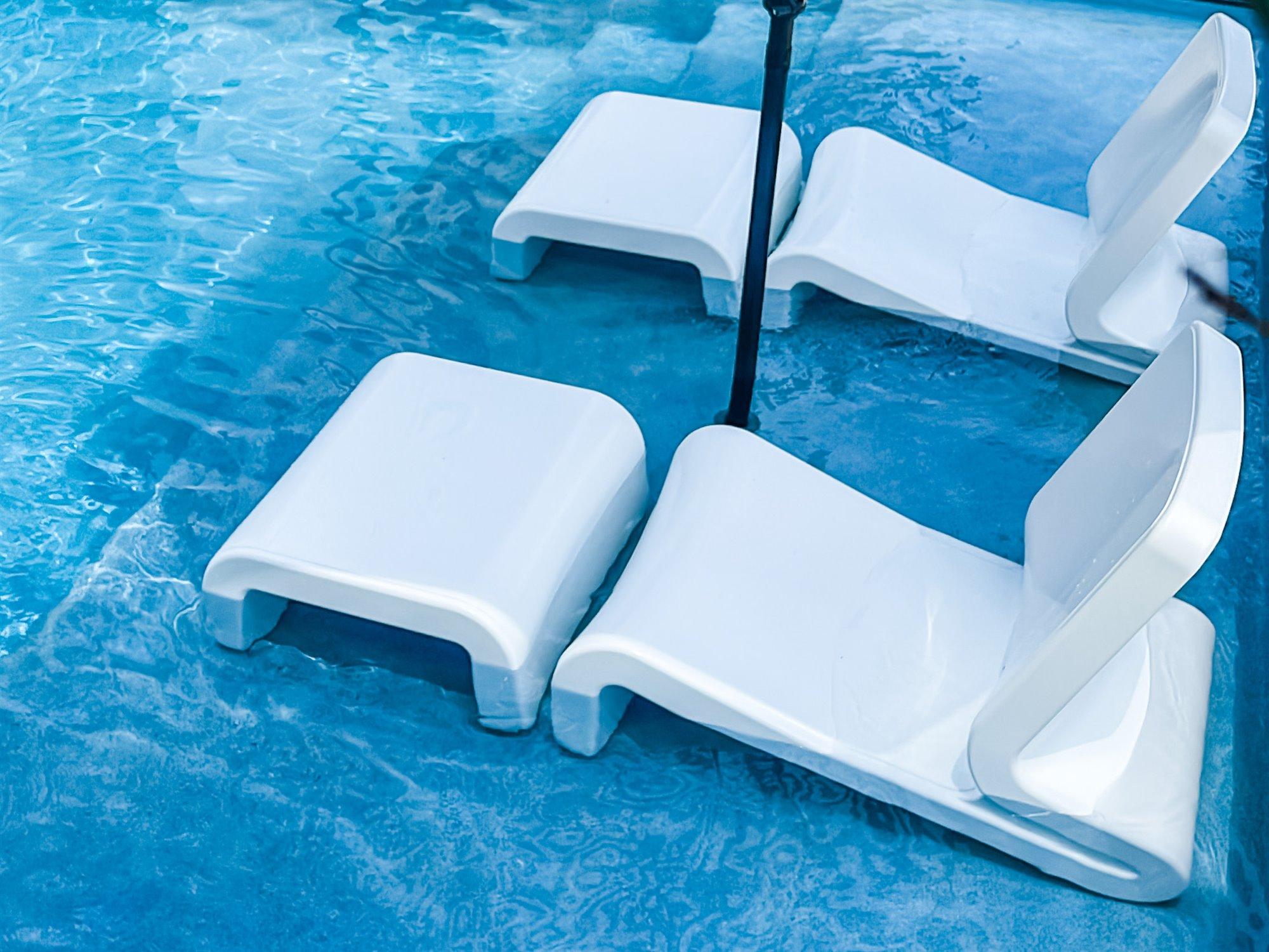 Tupelo Goods Line Marine Grade Polyethylene Lounge Set