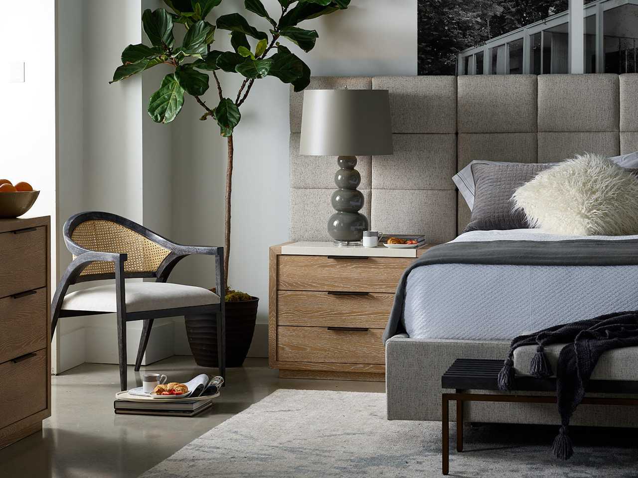 Universal Furniture Black Fabric Accents Dexter Accent Chair