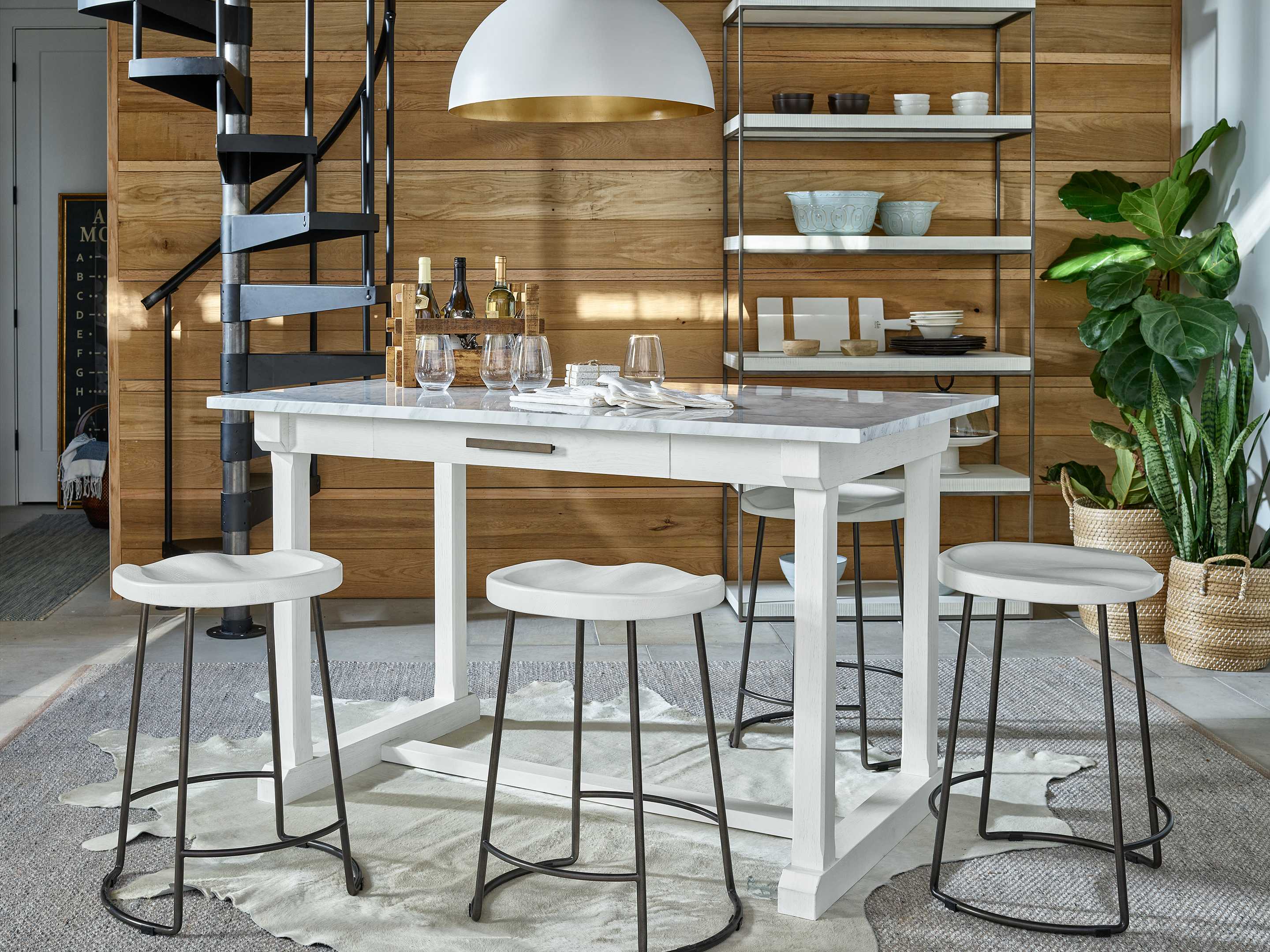 Universal Furniture Modern Farmhouse Reid Picket Fence Counter Stool