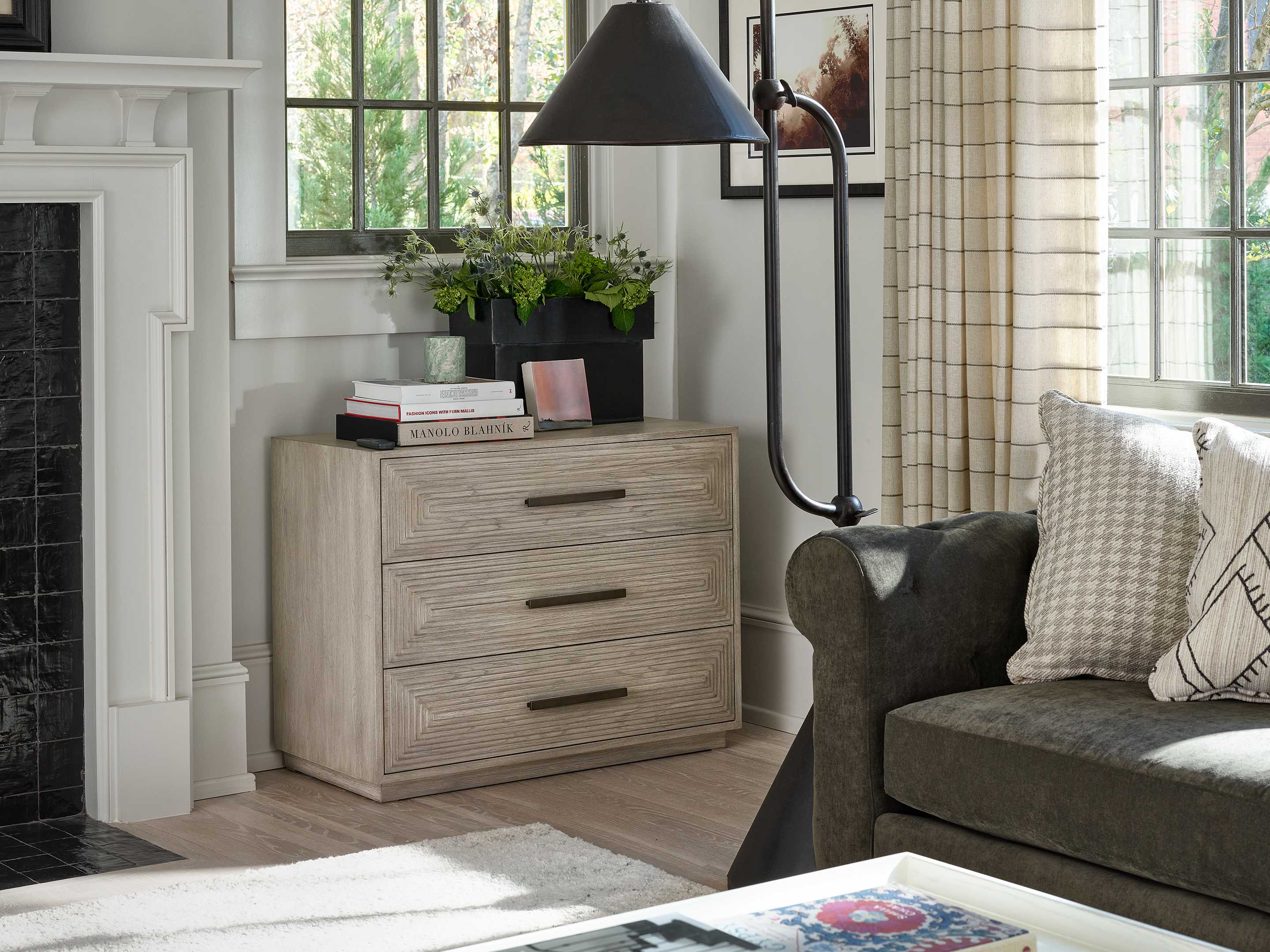 Universal Furniture Modern Farmhouse 3-Drawers Weathered Gray Oak Wood Accent Chest