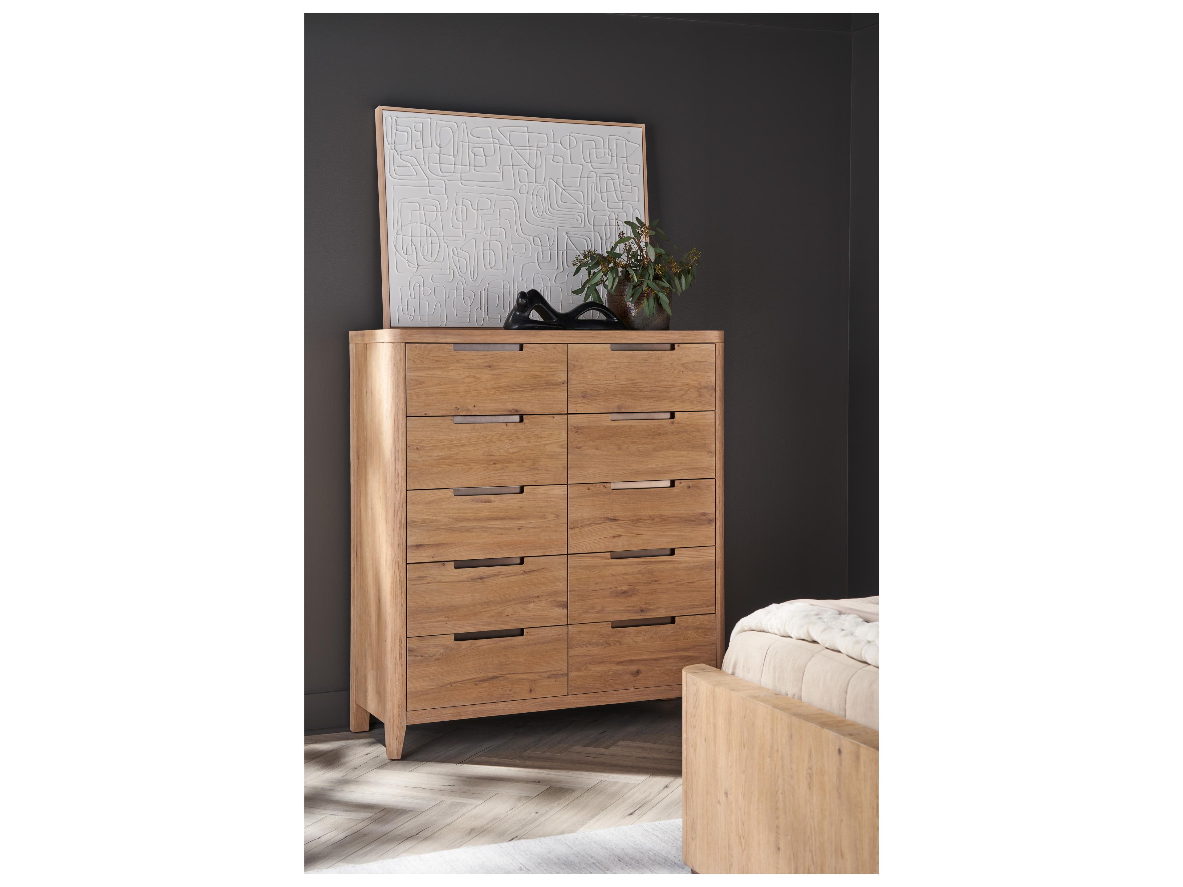 Universal Furniture Modern Organic Natural Oak Walker Drawer Chest
