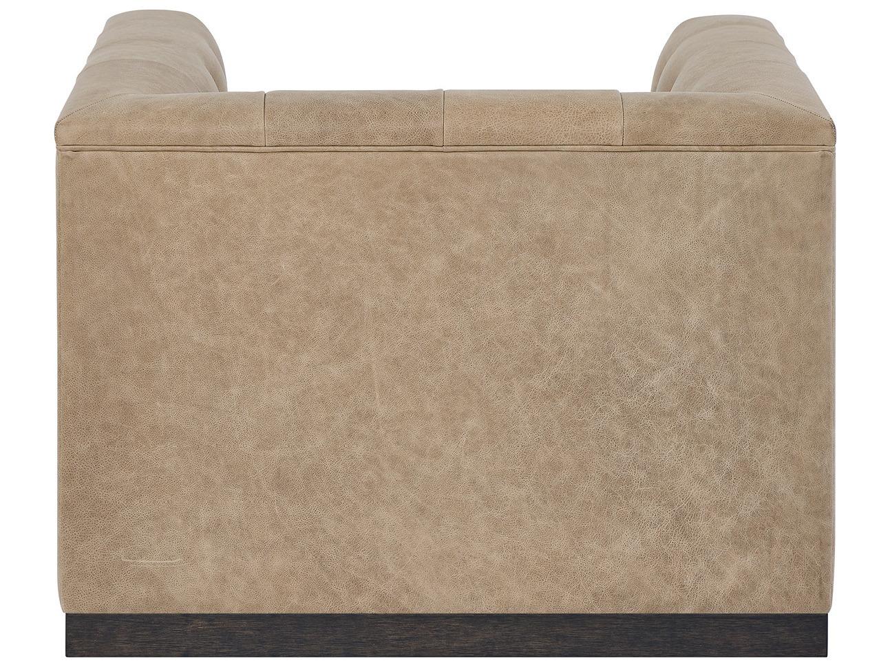 Universal Furniture Quinn Swivel Tan Leather Club Chair