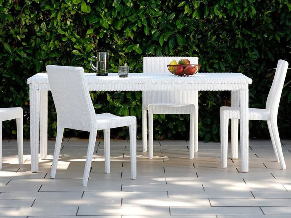 UnoPiu Agora Patio Dining Set