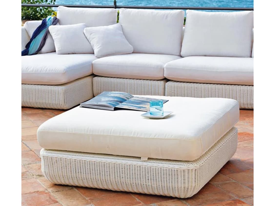 UnoPiu Agora Sectional Lounge Set