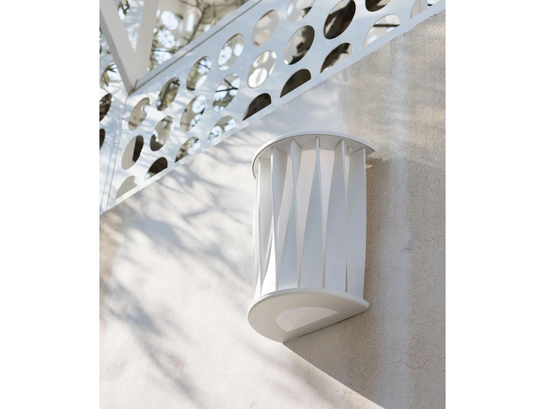 UnoPiu Aton Aluminum Wall Lamp