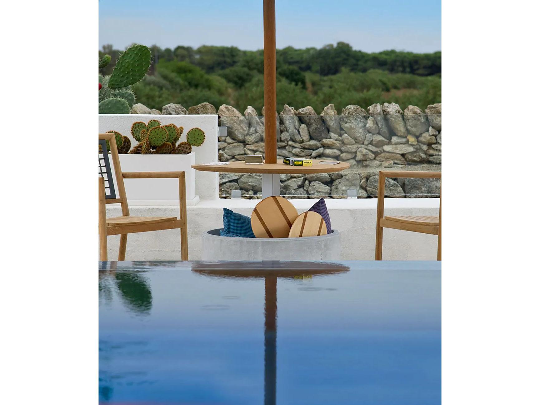 Unopiu Lipari Cement Umbrella Base