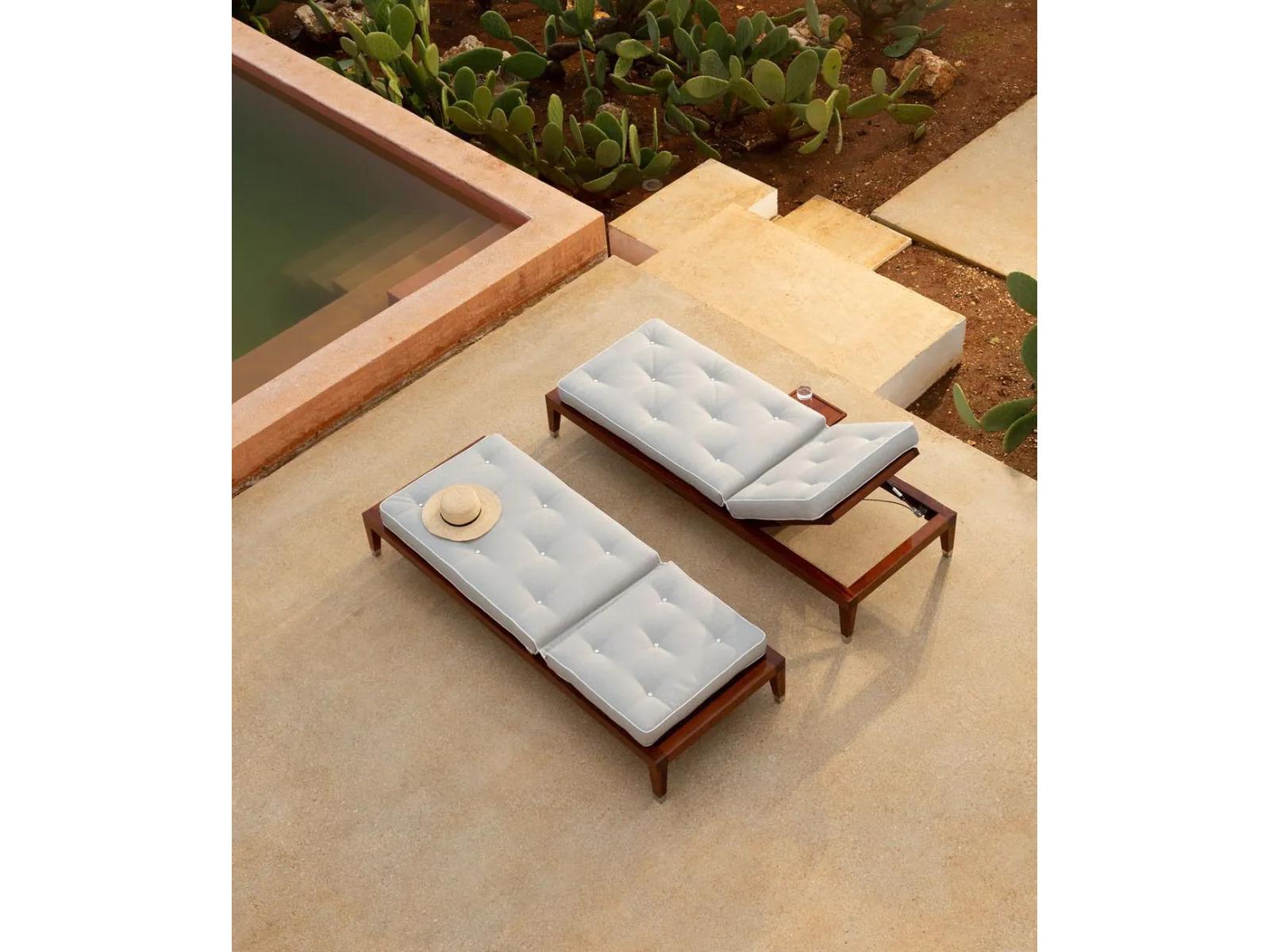 UnoPiu Cest La Vie Single Sunlounger