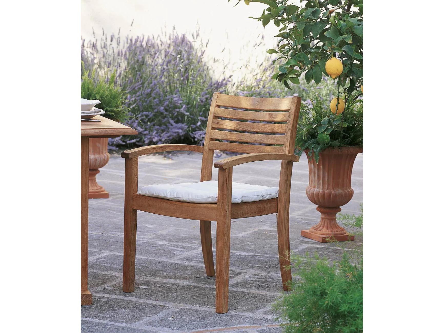 UnoPiu Chelsea Stackable Small Armchair