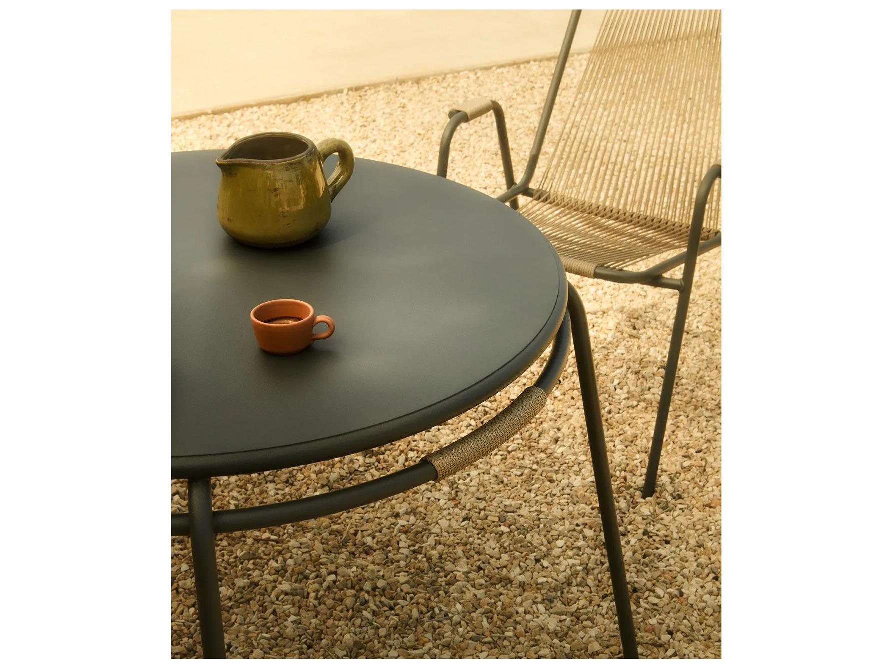 UnoPiu Coco Steel Round Table in Graphite