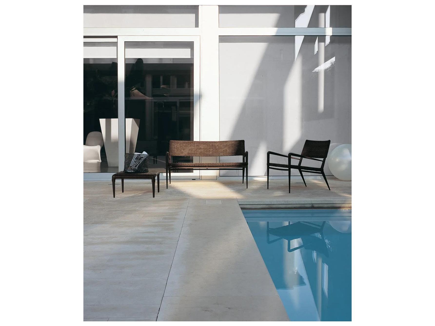 UnoPiu Experience Aluminum Sofa