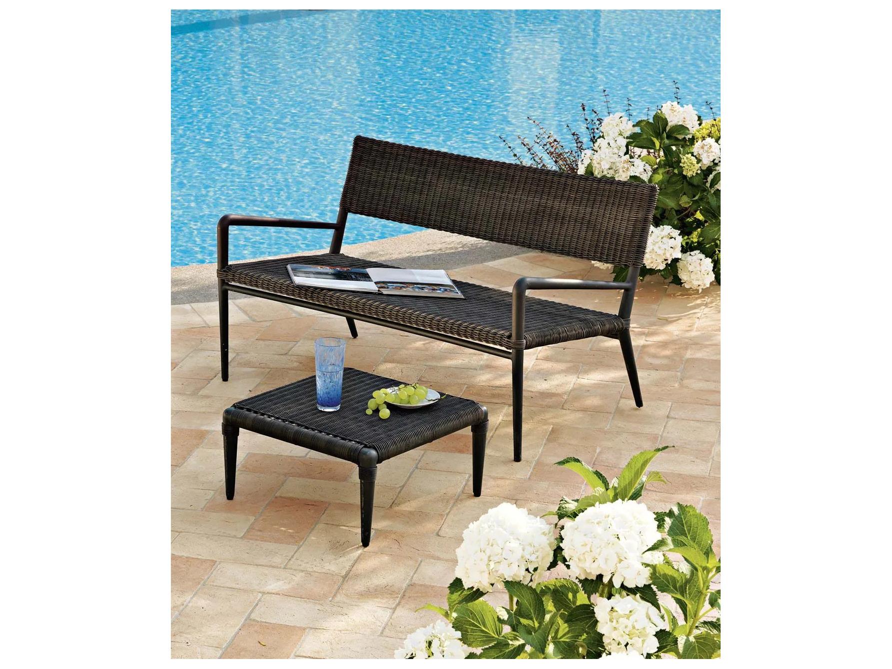 UnoPiu Experience Aluminum Sofa