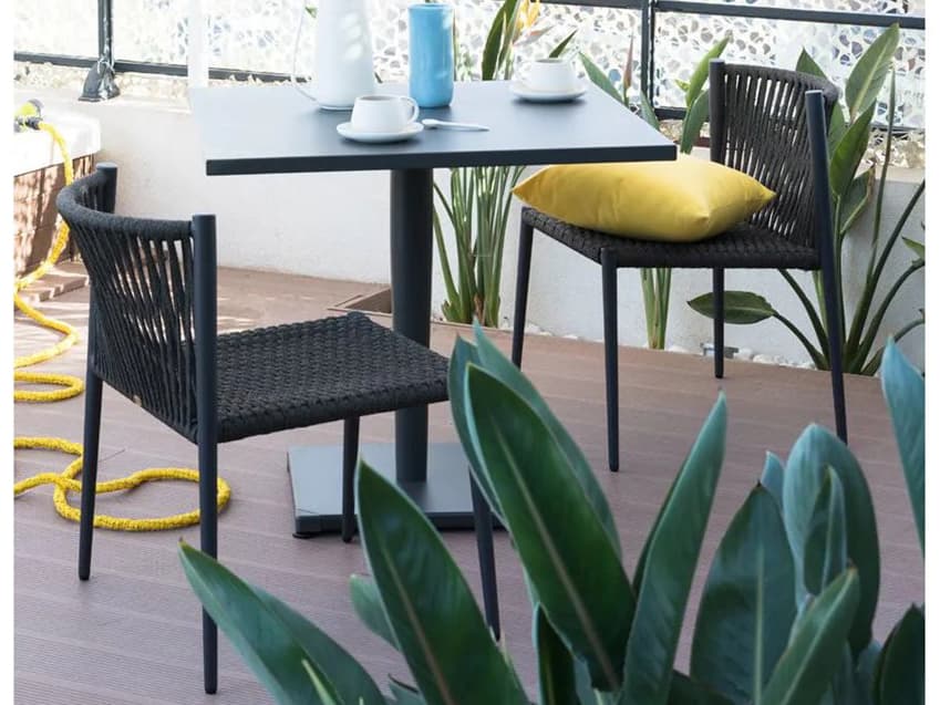 UnoPiu Luce Patio Dining Set