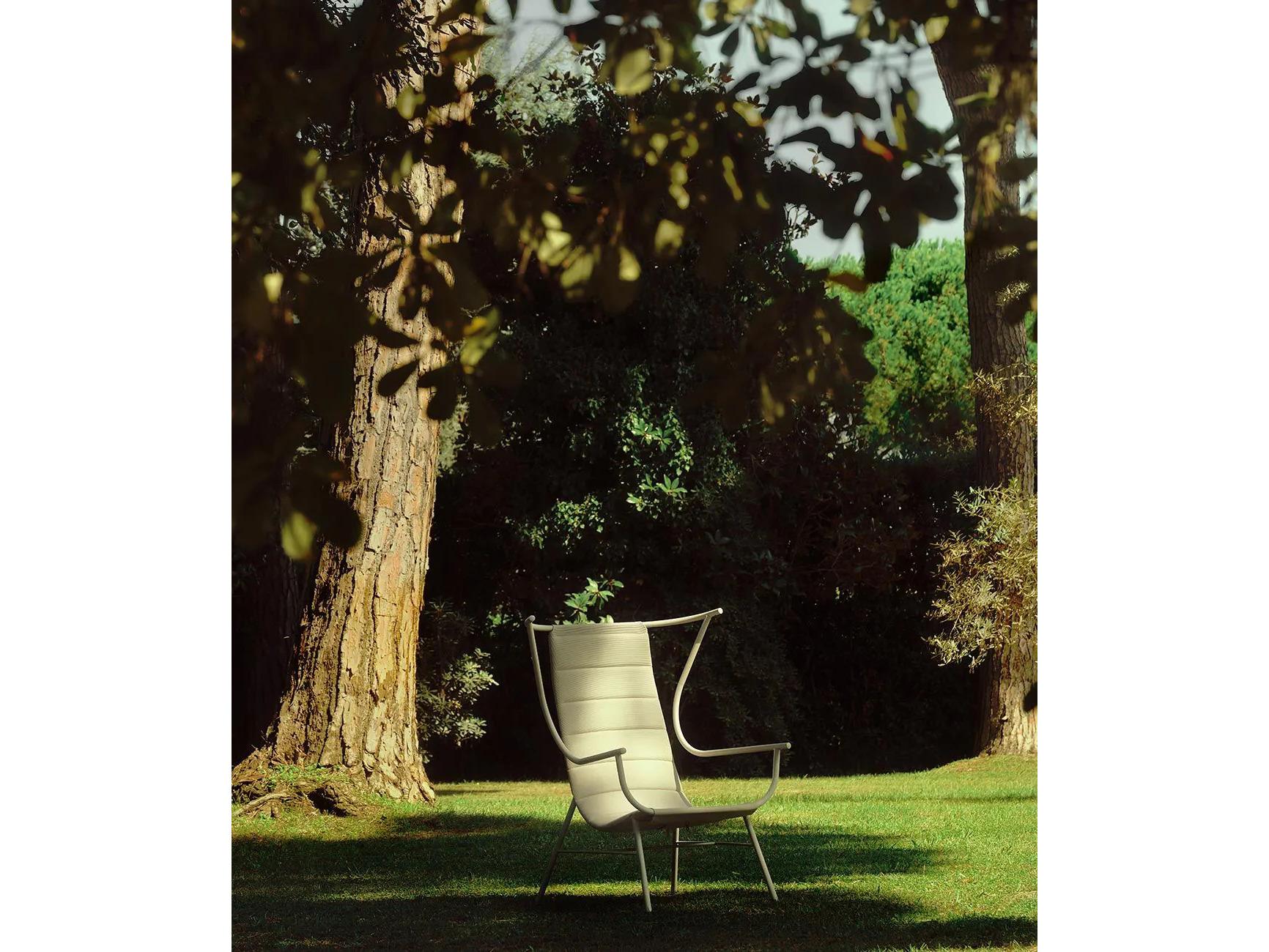 UnoPiu Nanda Bergère Sand Structure with Sand Sling