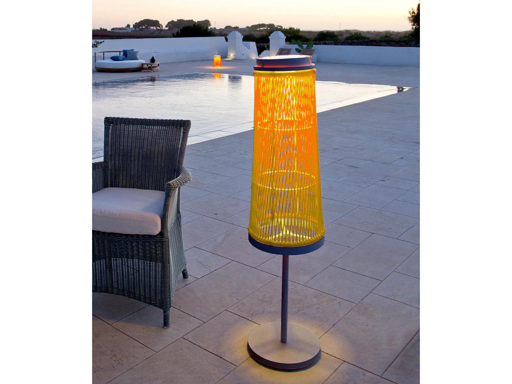 UnoPiu Solare Standing Lamp in Graphite