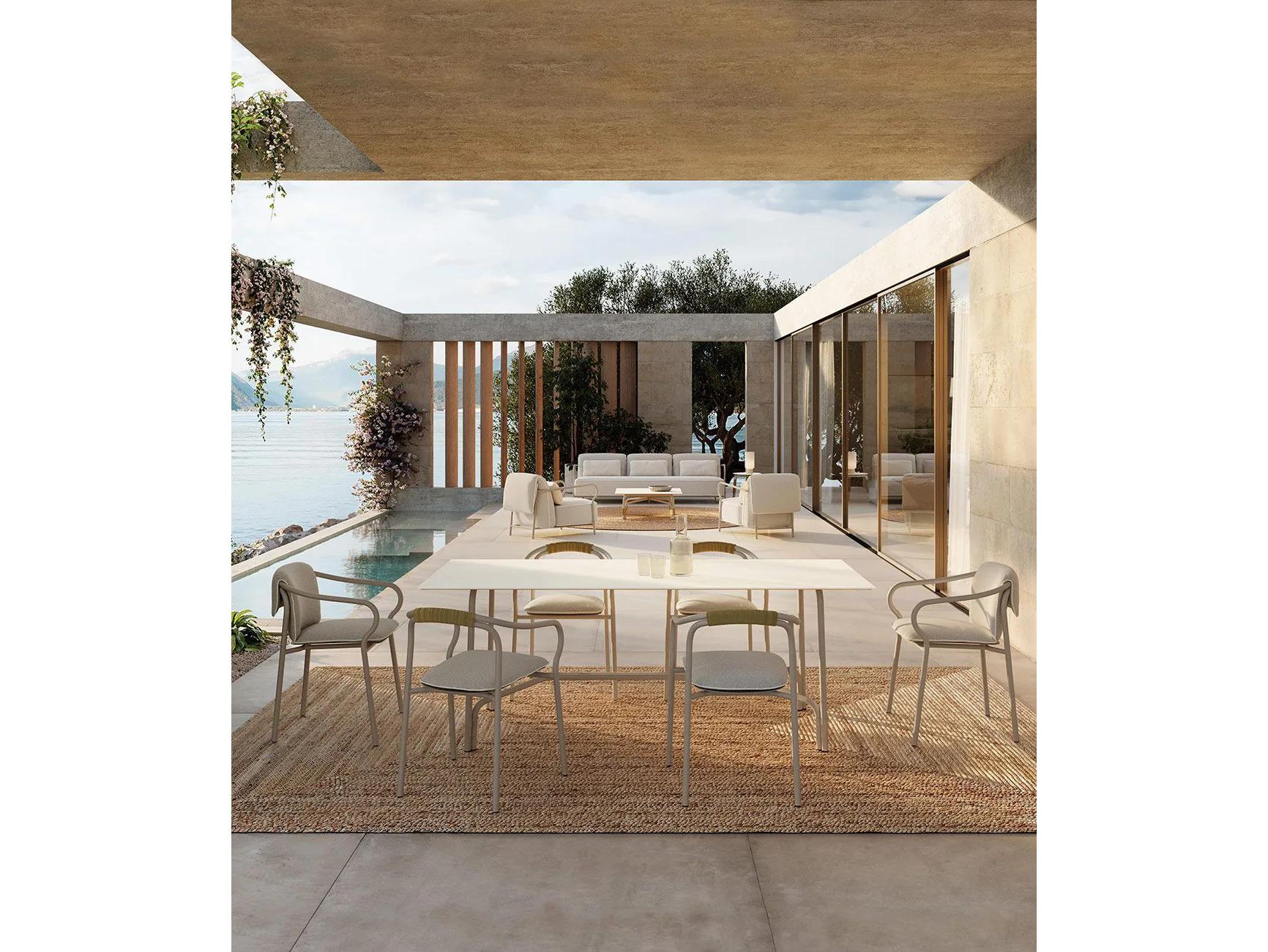 UnoPiu Salo Aluminum Rectangular Dining Table