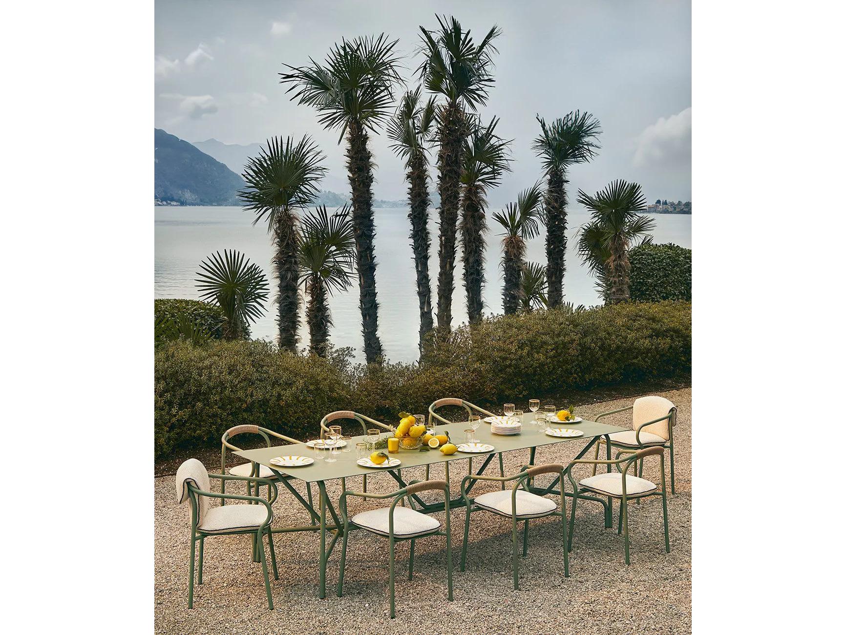 UnoPiu Salo Aluminum Rectangular Dining Table