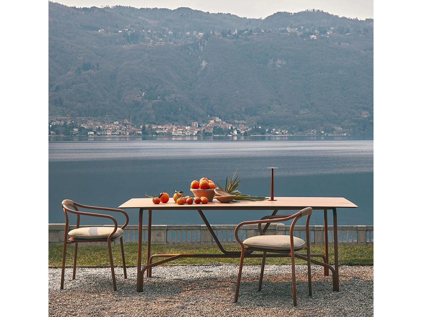 UnoPiu Salo Aluminum Rectangular Dining Table