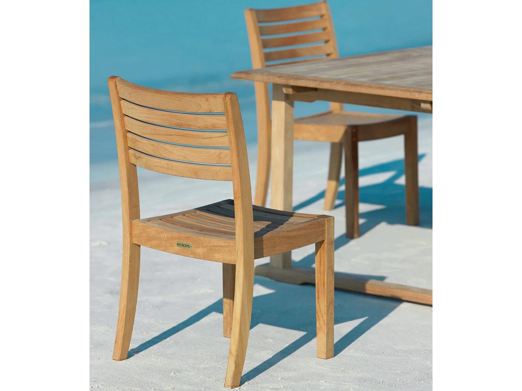 UnoPiu Chelsea Stackable Chair