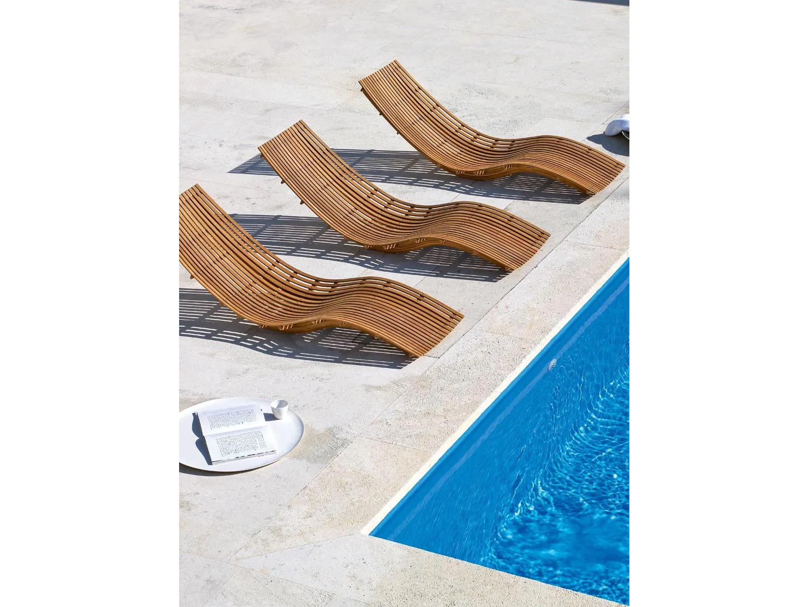 UnoPiu Swing Teak Stackable Chaise Lounge