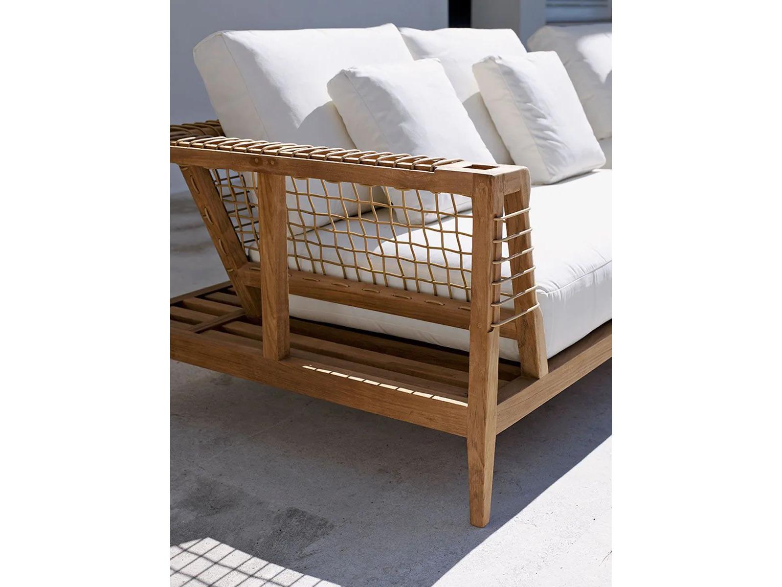 UnoPiu Synthesis Teak Sofa