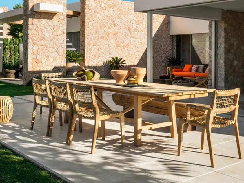 UnoPiu Synthesis Patio Dining Set