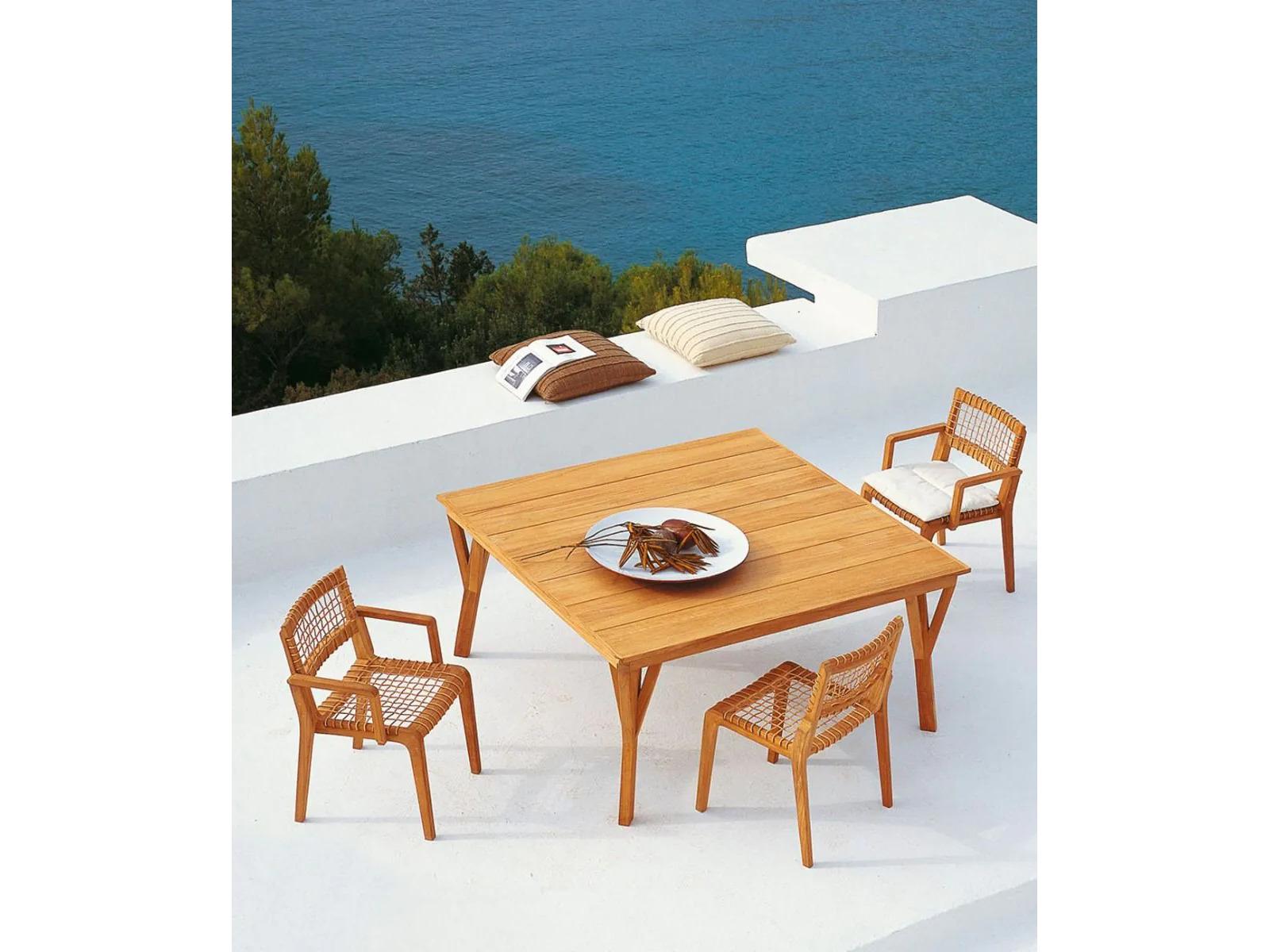 UnoPiu Synthesis Teak Square Dining Table