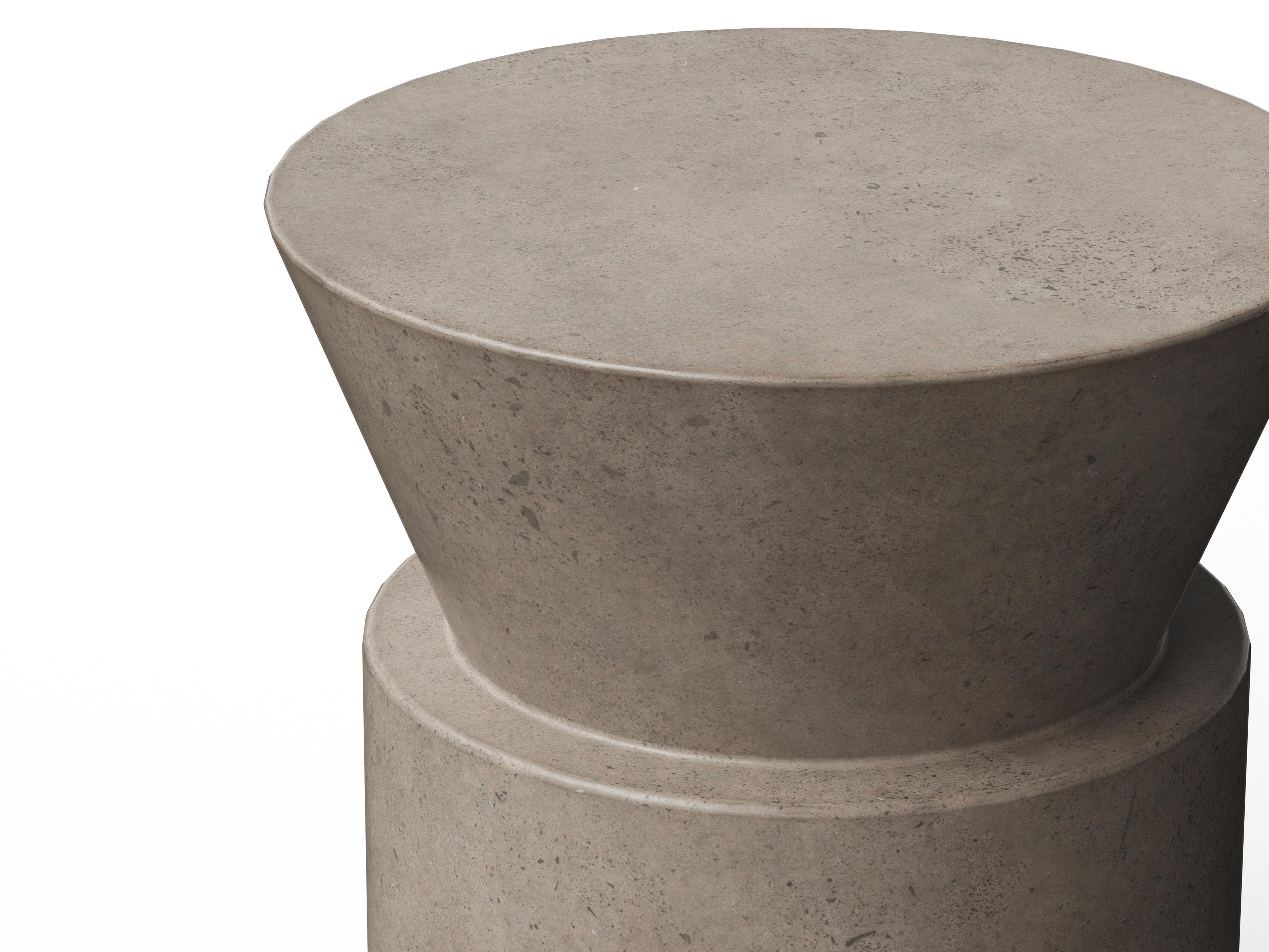 Urbia Outdoor Mixx Dark Grey Concrete Bar Stool
