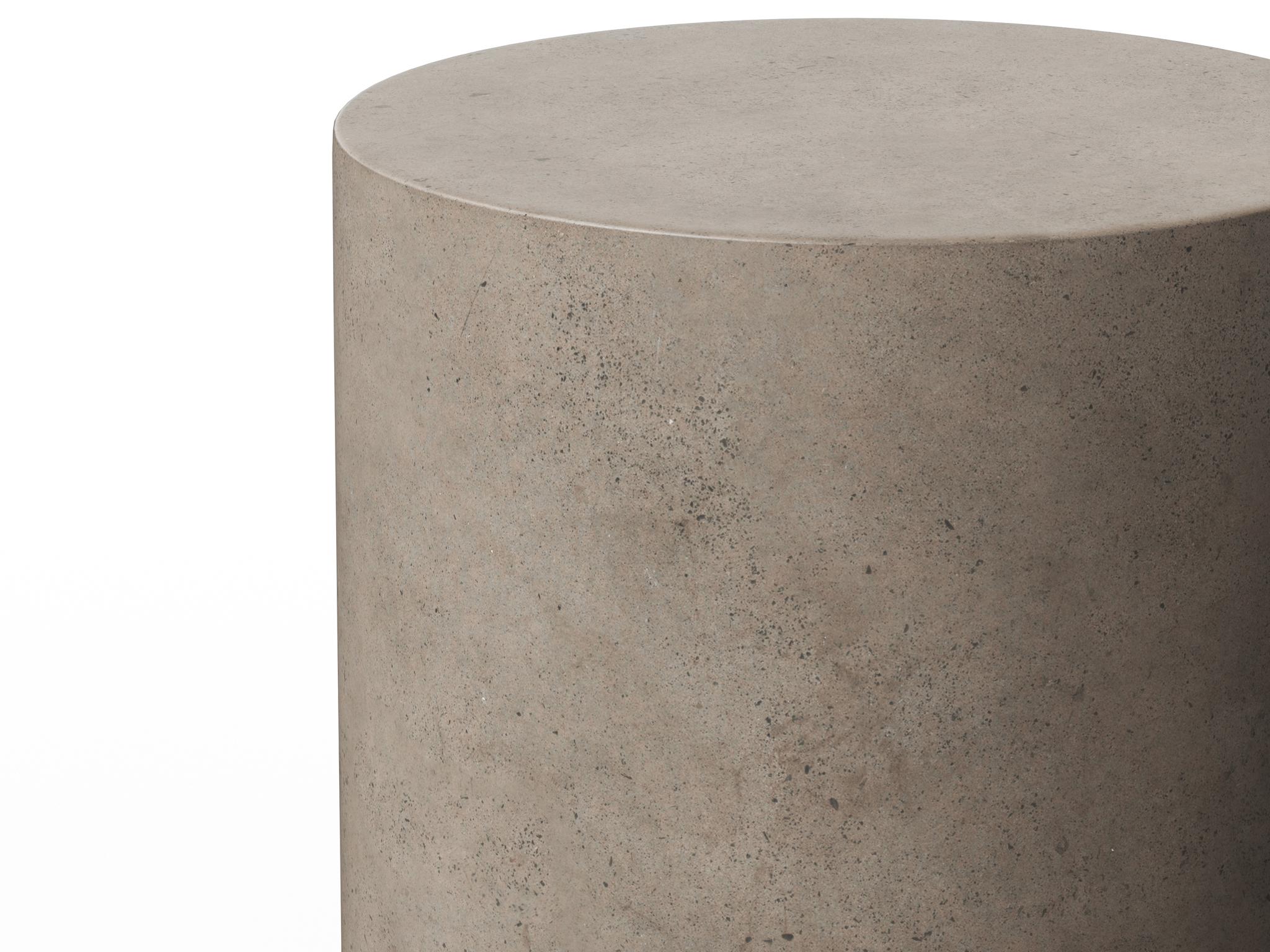 Urbia Outdoor Mixx Dark Grey Concrete Round End Table