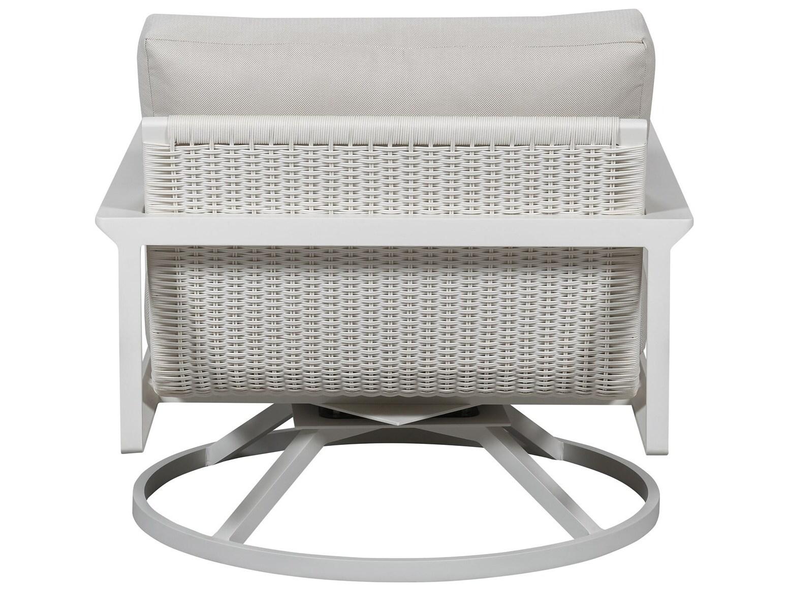 Vanguard Furniture Outdoor Breeze Swivel Chair