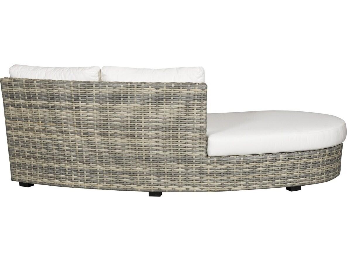 Vanguard Furniture Outdoor Montclair Left Curved Lounge