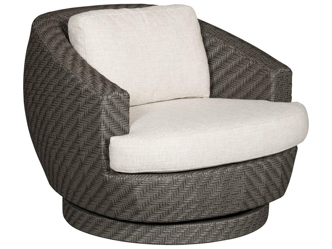 Vanguard Furniture Outdoor Newstead Swivel Lounge Chair