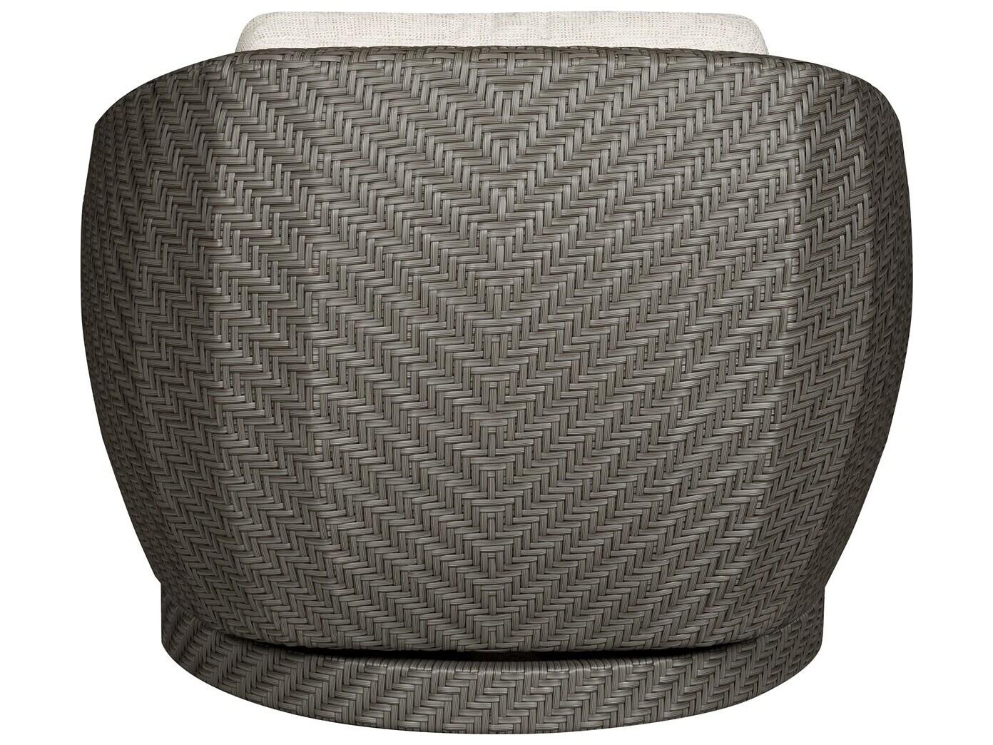 Vanguard Furniture Outdoor Newstead Swivel Lounge Chair