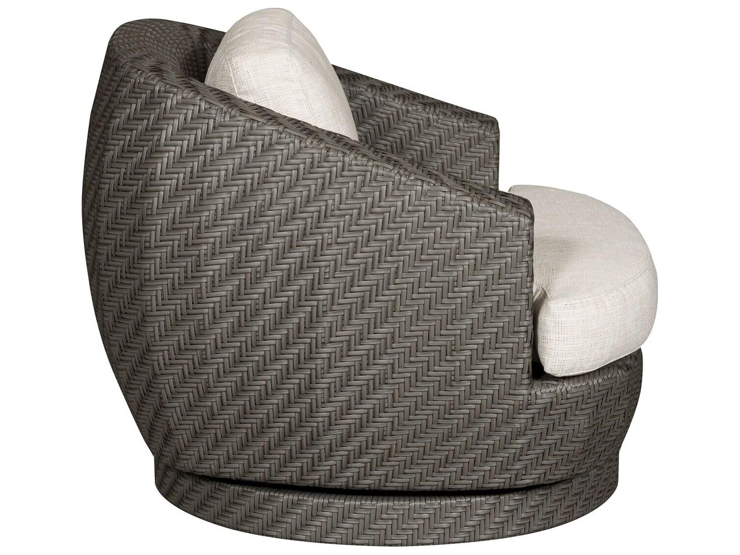 Vanguard Furniture Outdoor Newstead Swivel Lounge Chair