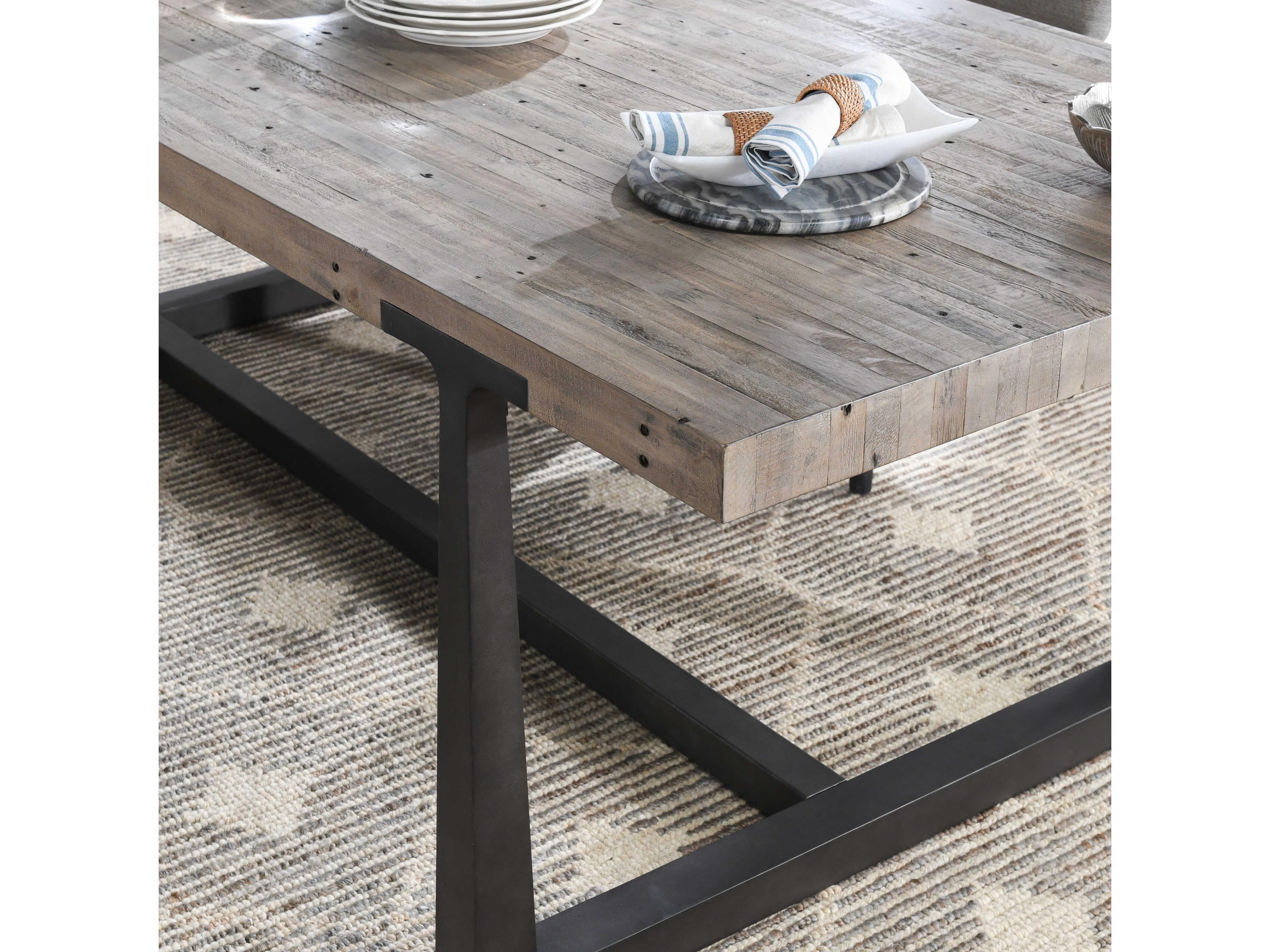 Villa by Classic Home Reign Geometric Area Rug