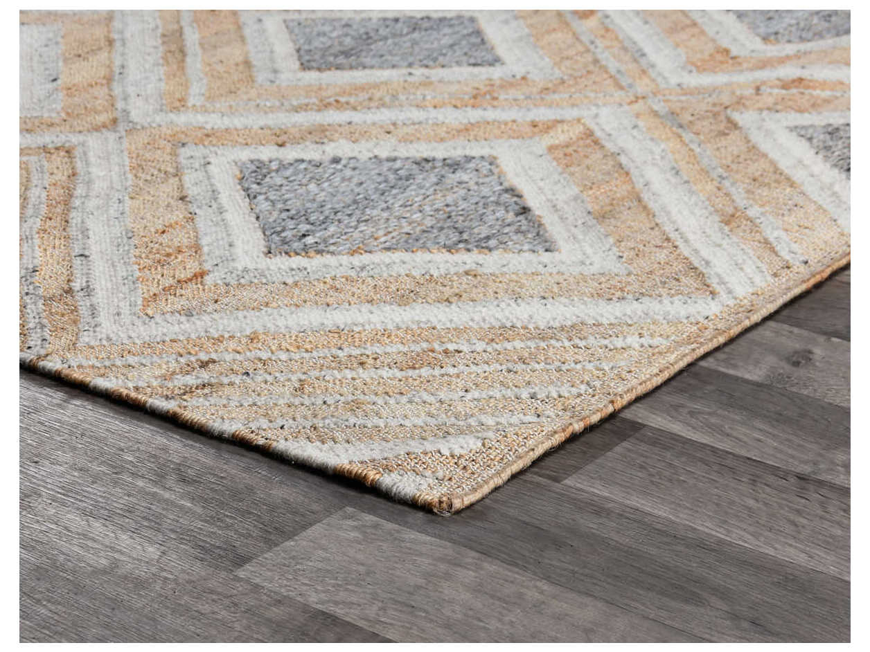 Villa by Classic Home Laguna Geometric Area Rug