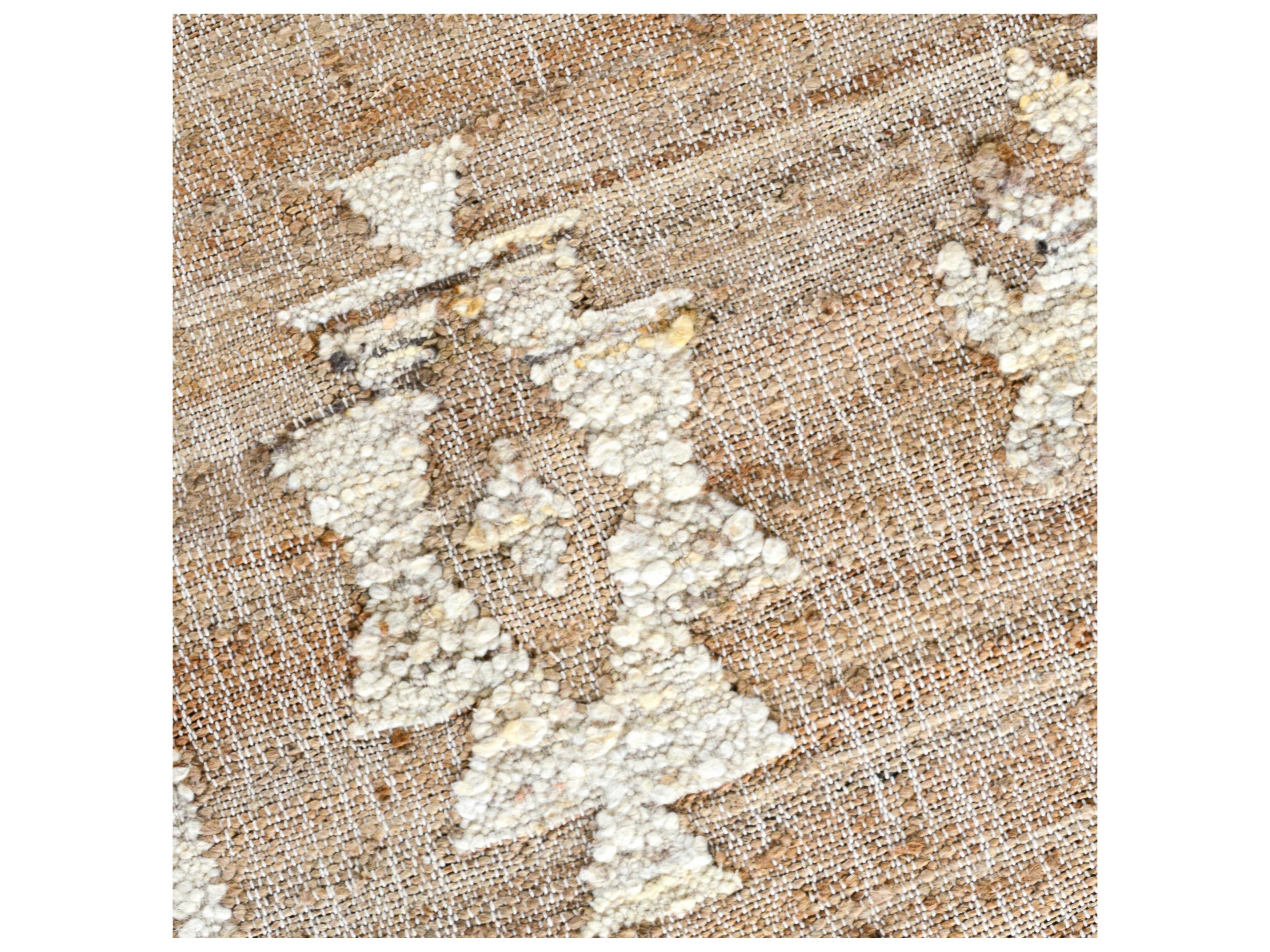 Villa by Classic Home Raposa Geometric Area Rug