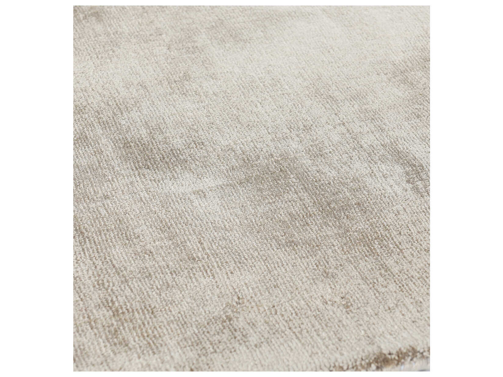 Villa by Classic Home Berlin Area Rug