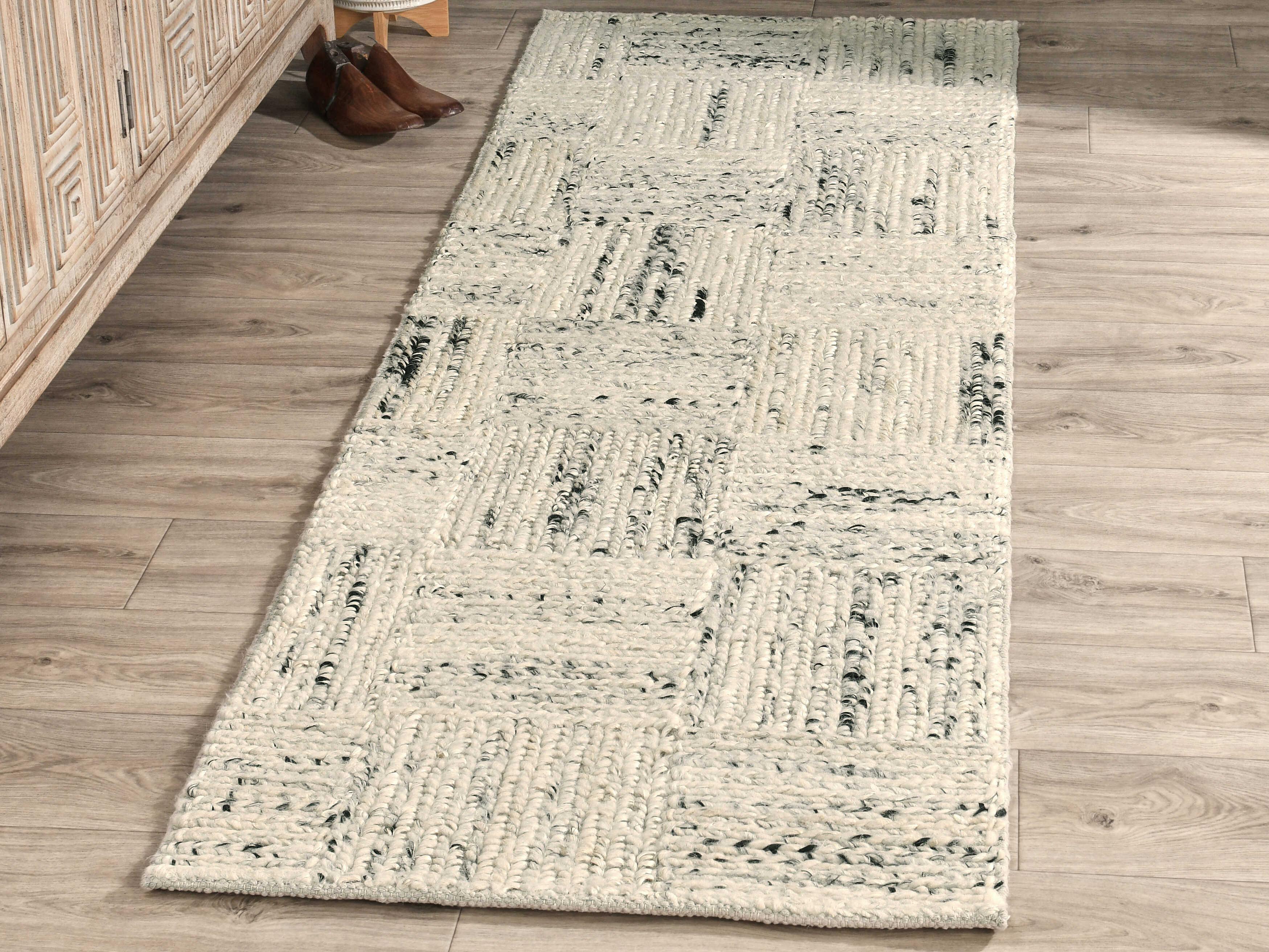 Villa by Classic Home Sosa Abstract Runner Area Rug