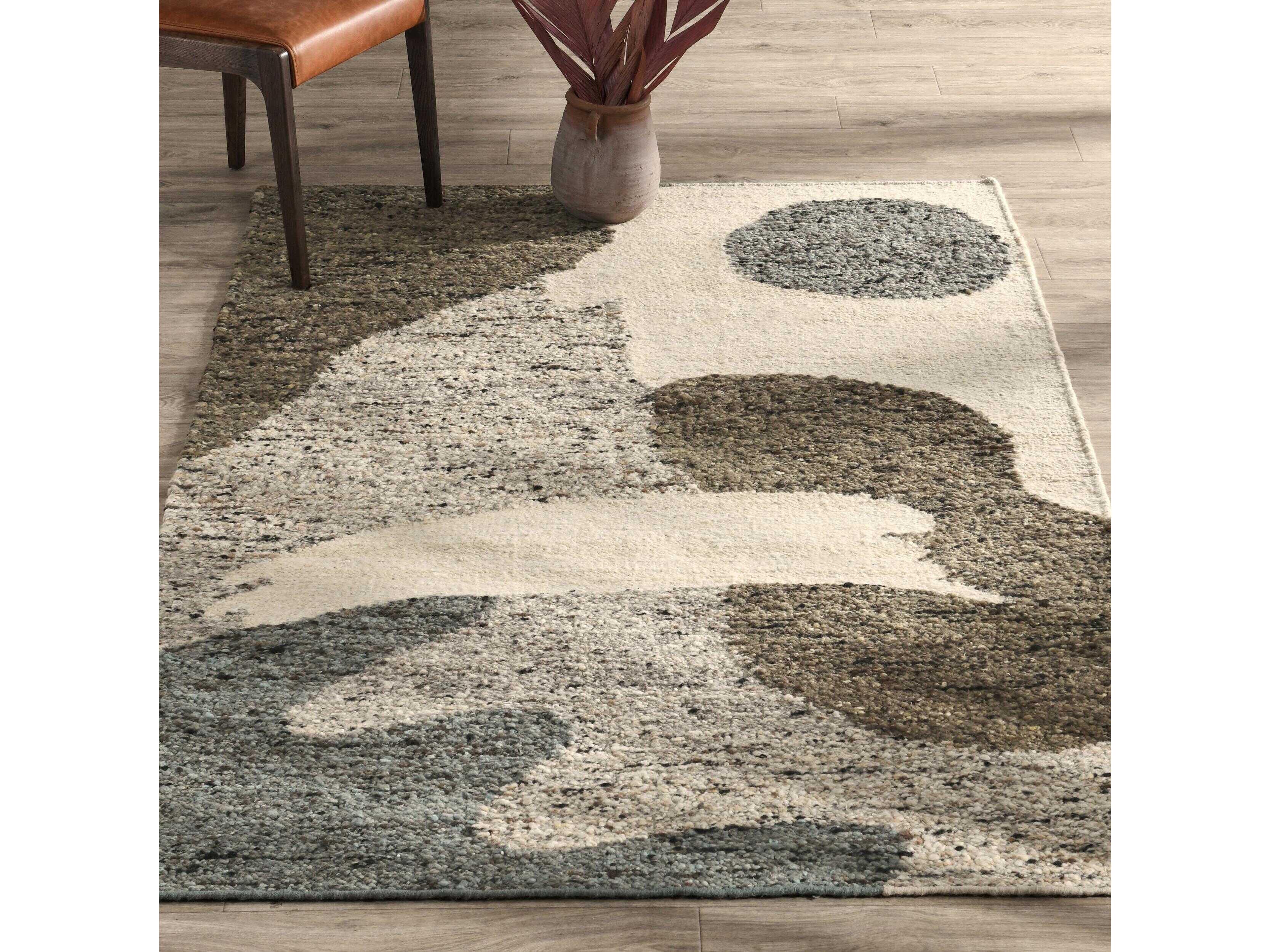 Villa by Classic Home Hesperia Abstract Area Rug