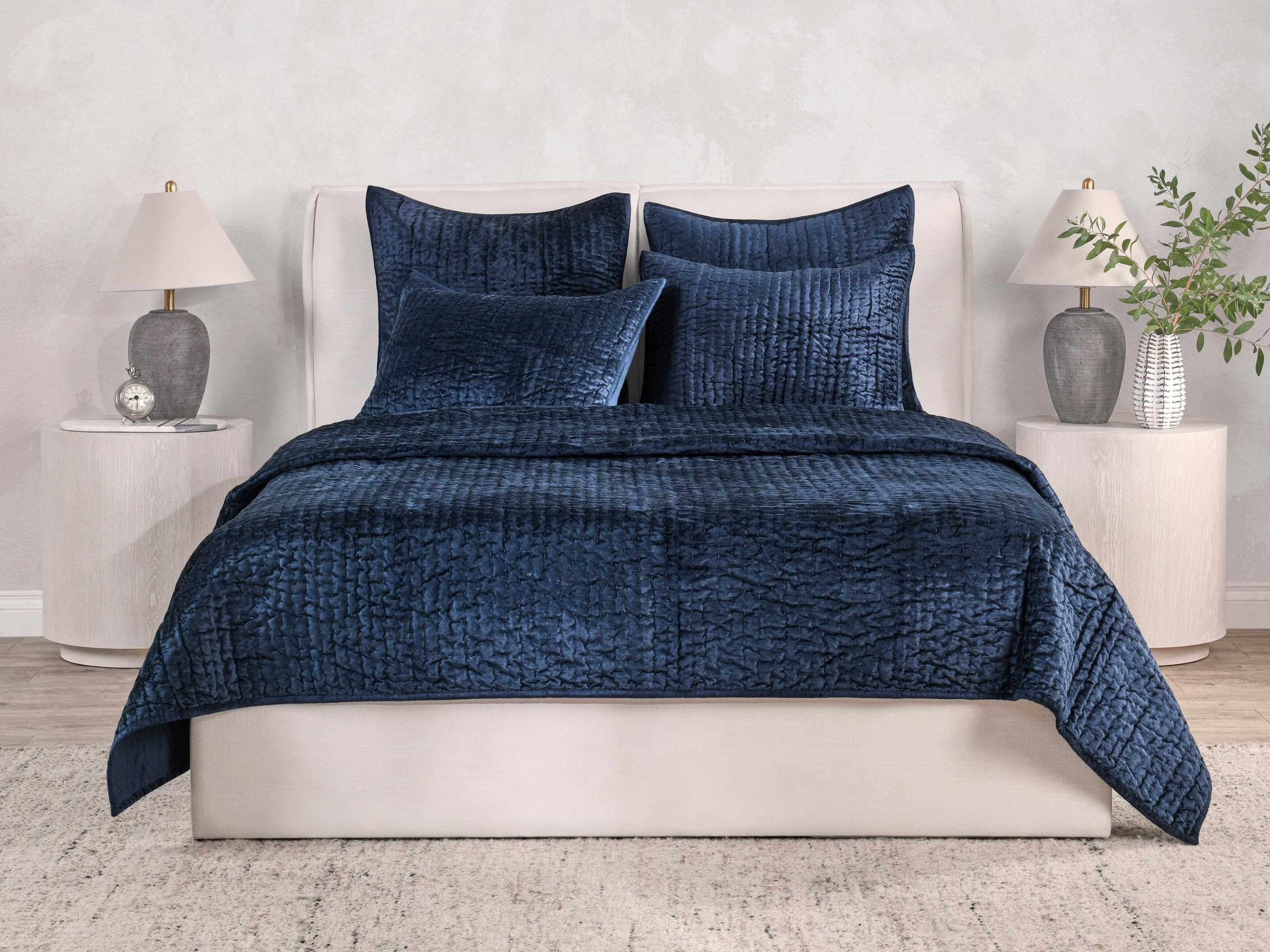 Villa by Classic Home Bari Ocean Blue Quilt