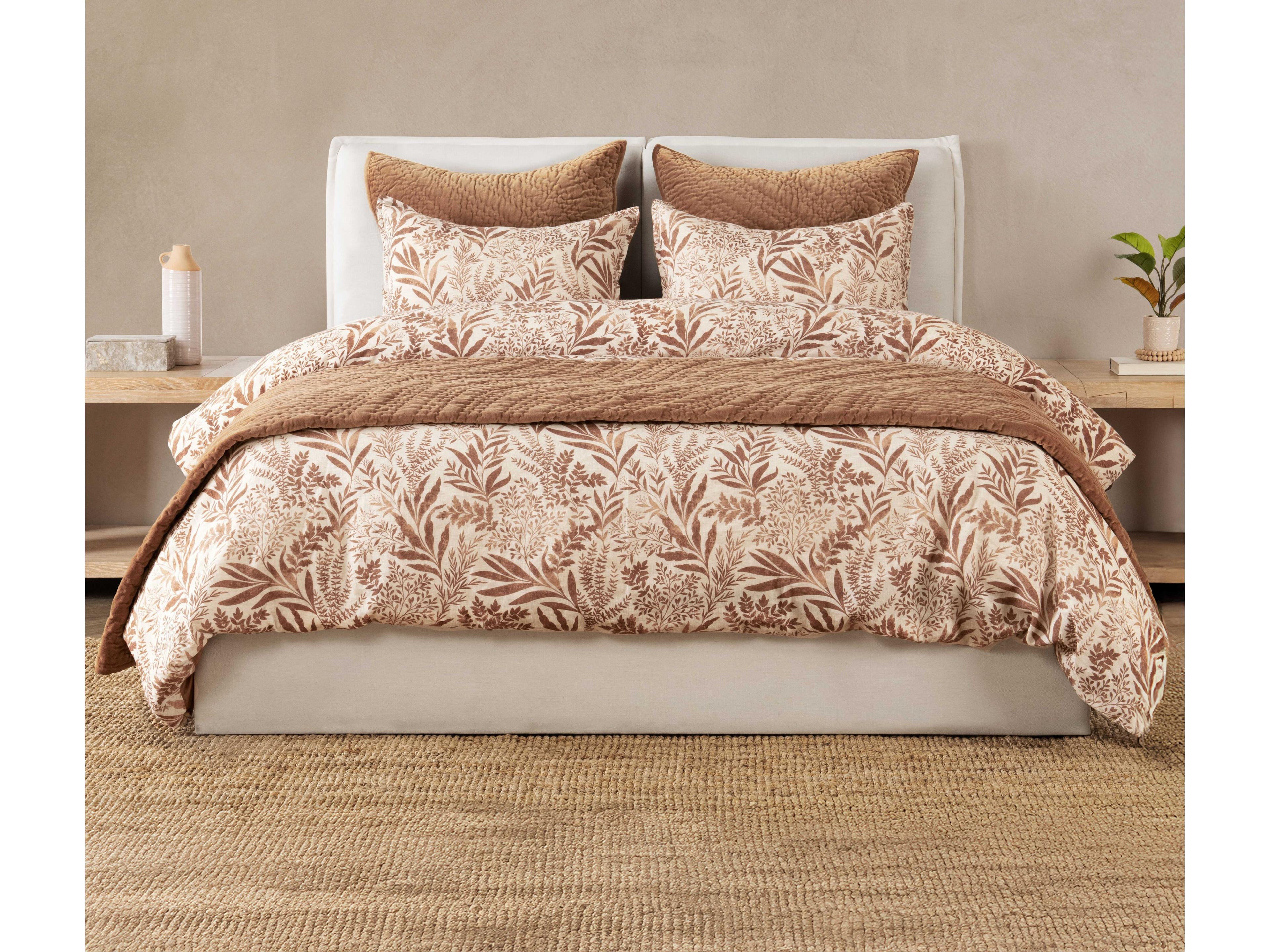 Villa by Classic Home Mulberry Bedding Sets