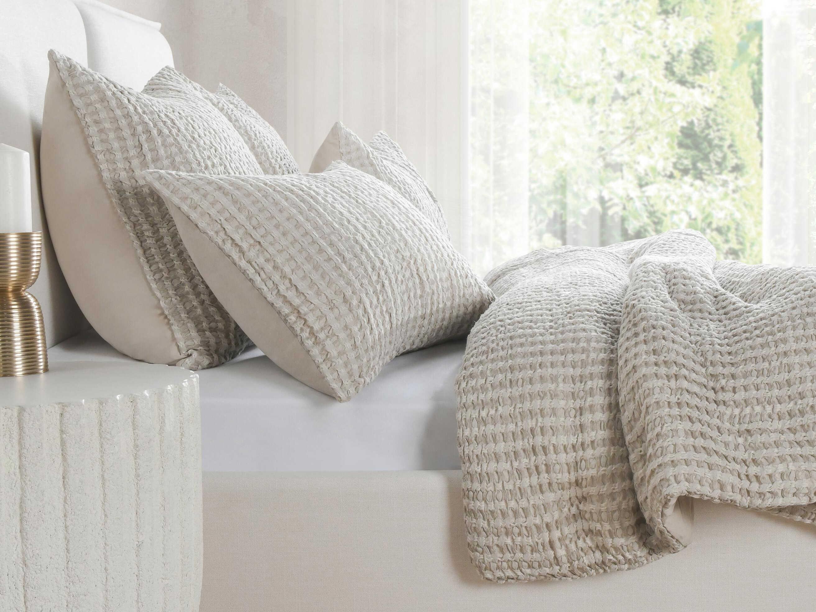 Villa by Classic Home Colmar Natural Quilt