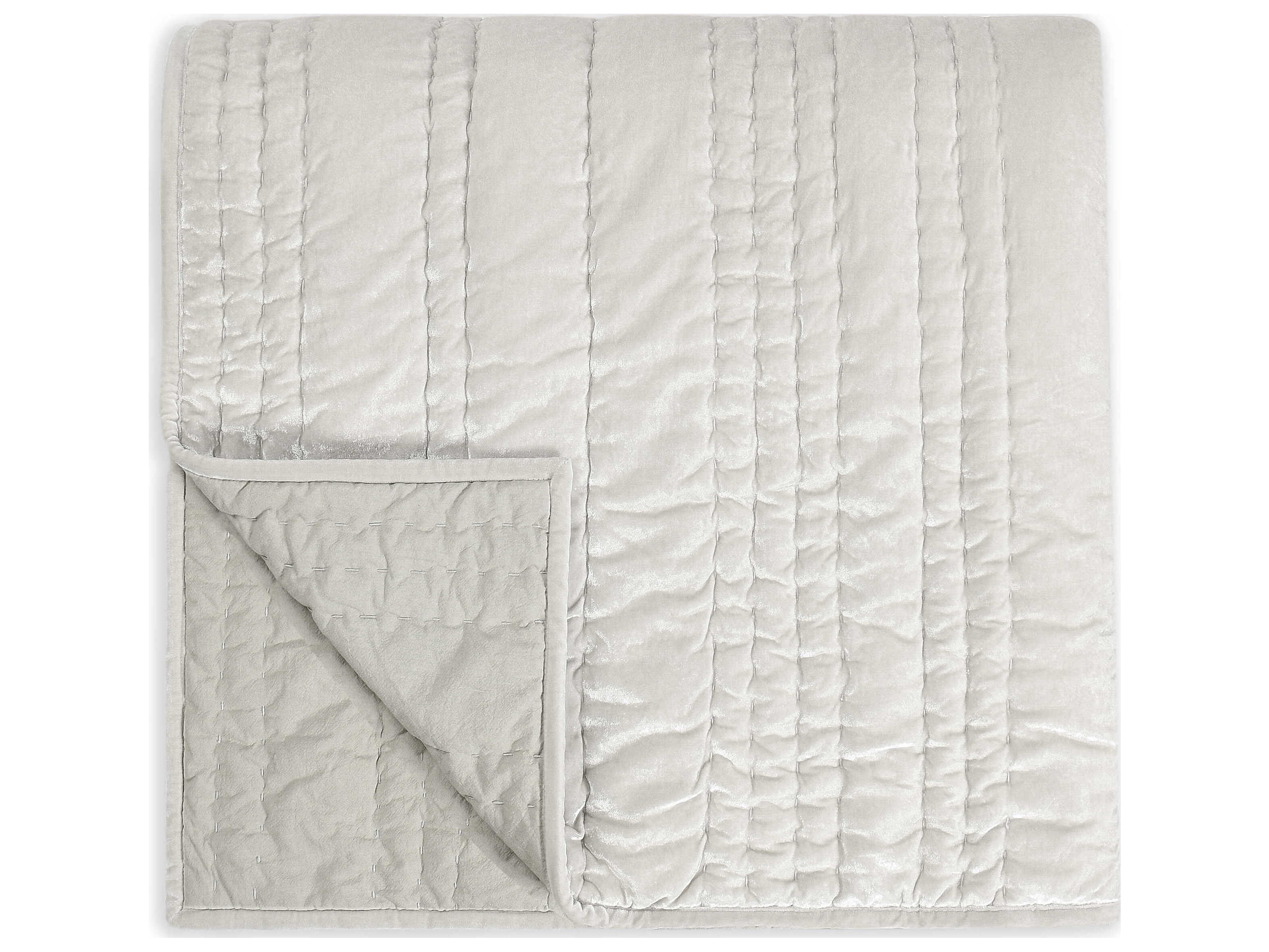 Villa by Classic Home Seville Oyster Gray Quilt