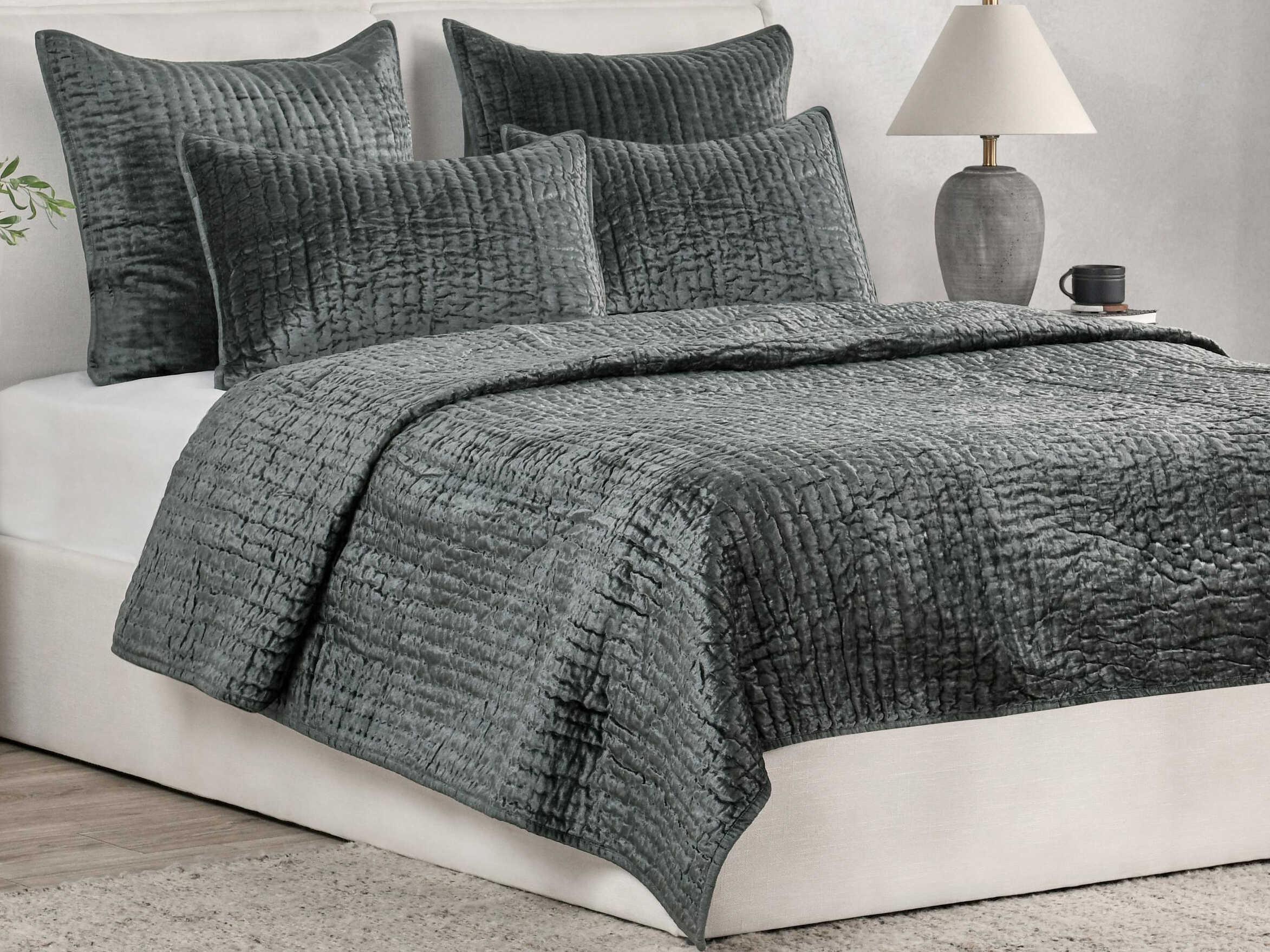 Villa by Classic Home Bari Bay Green Standard Sham